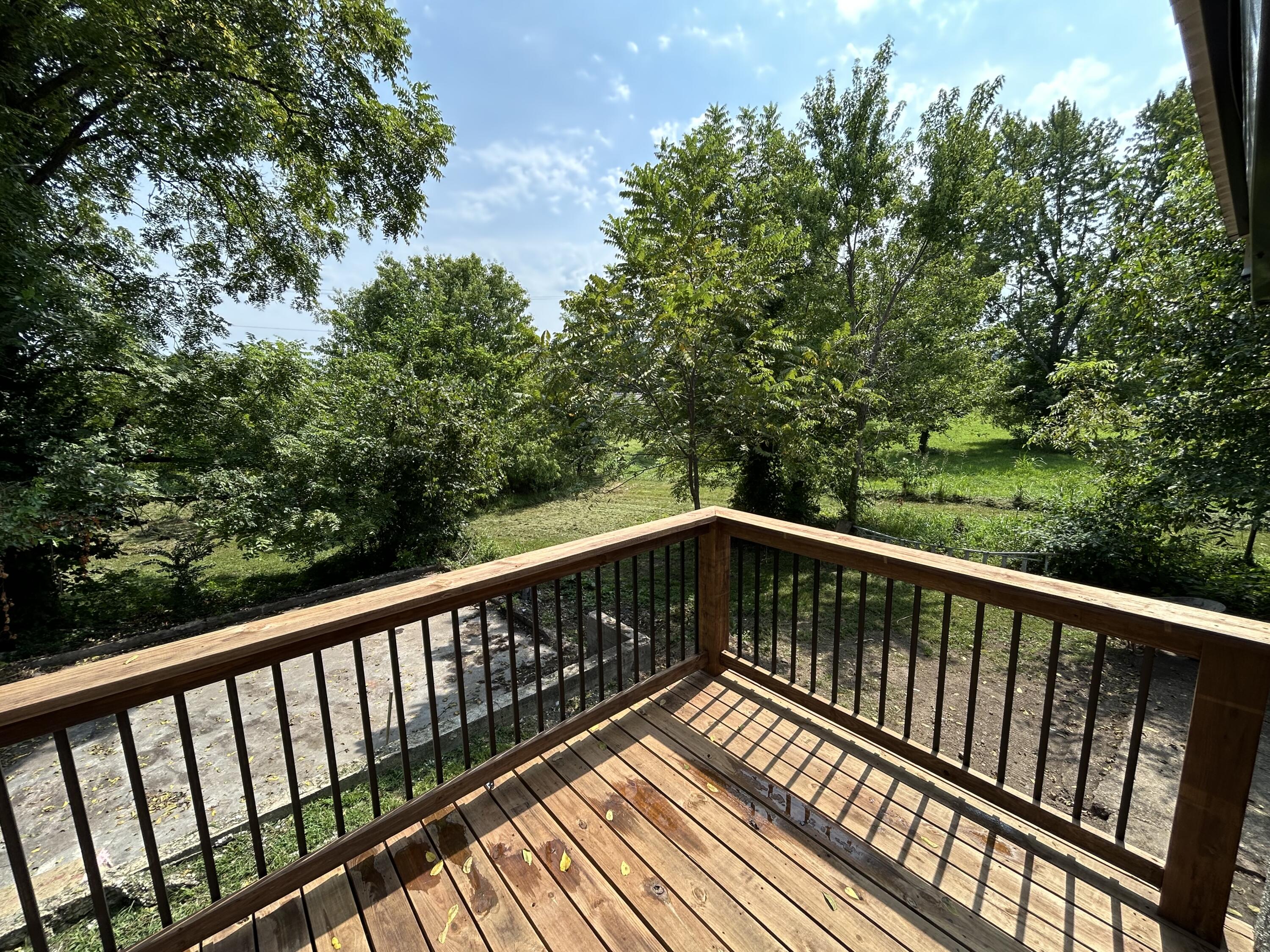 Photo 10 - Residential for sale – 110 N High Street  Mansfield, MO