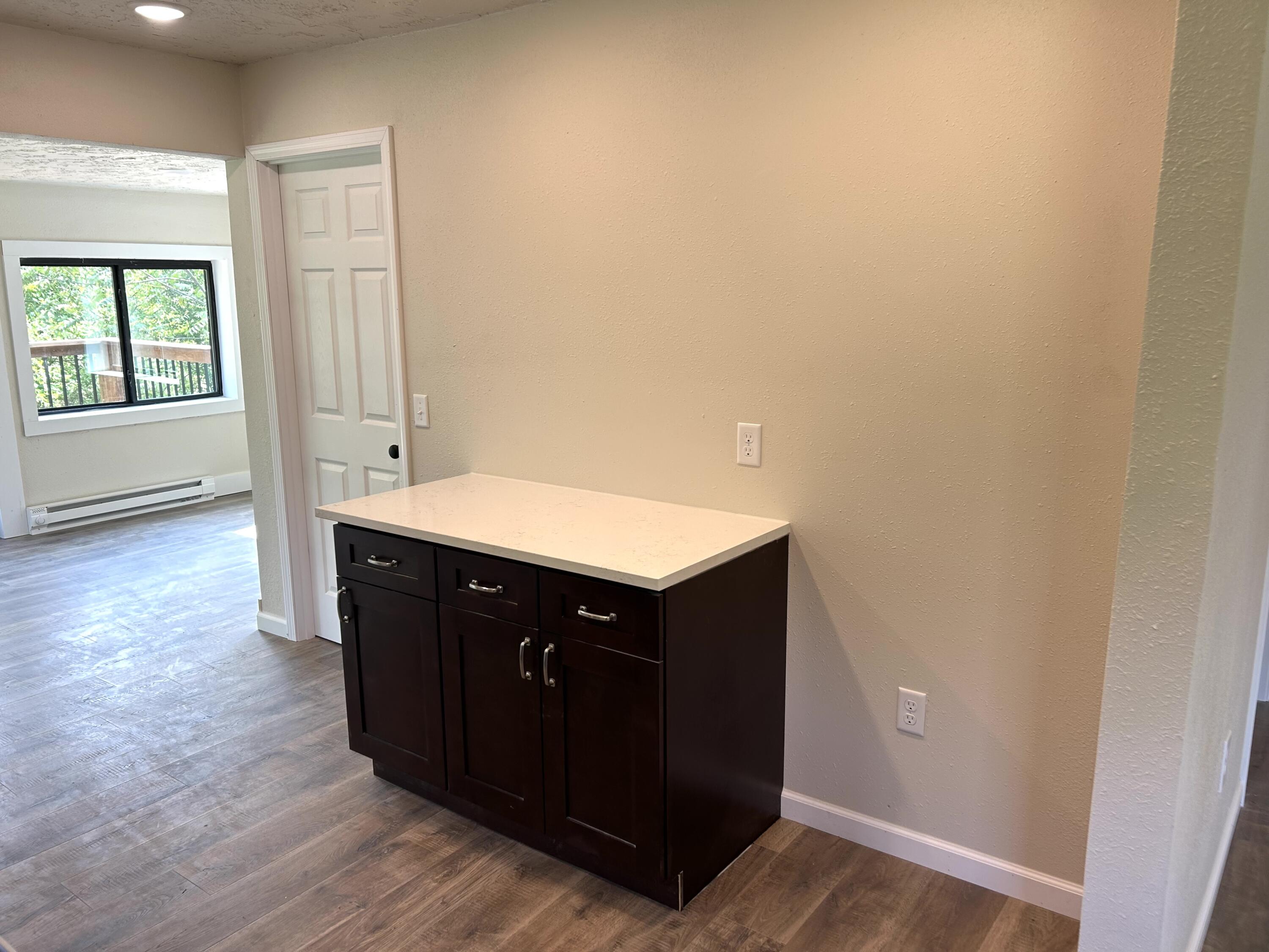 Photo 20 - Residential for sale – 110 N High Street  Mansfield, MO