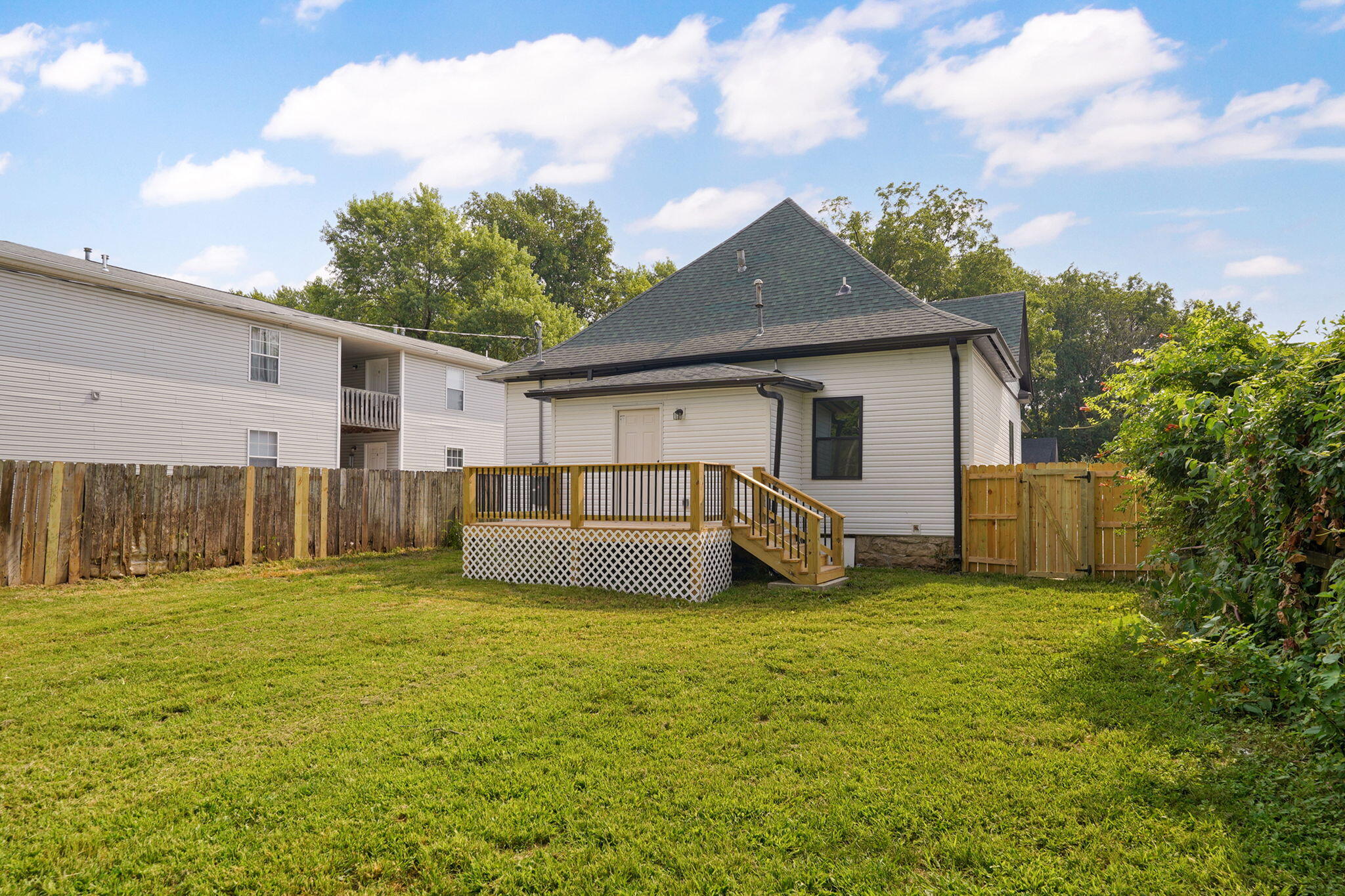 Photo 23 - Residential for sale – 1511 N Missouri Avenue  Springfield, MO