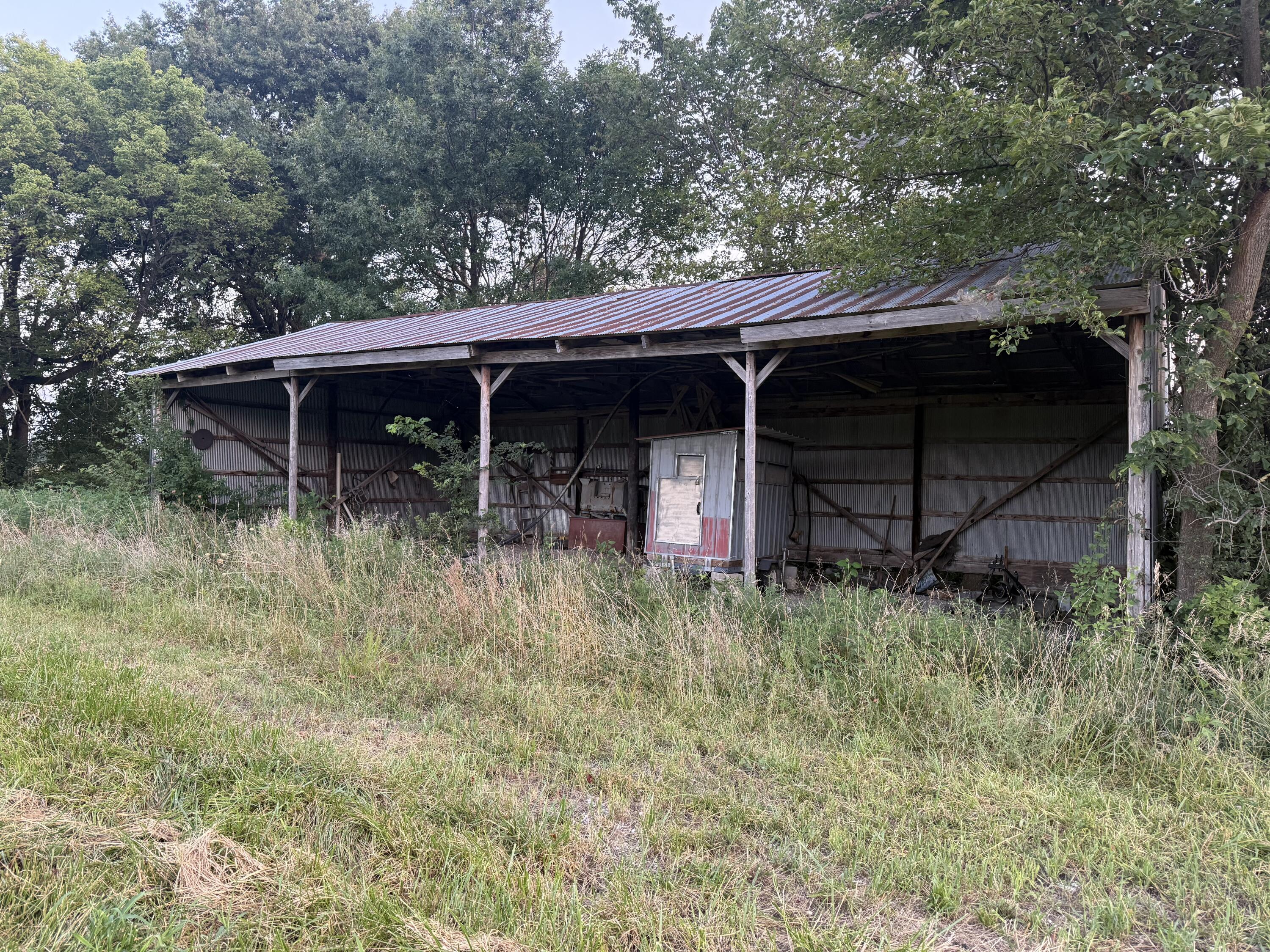 Photo 61 - Land for sale – 220 NW 40th Road  Lamar, MO