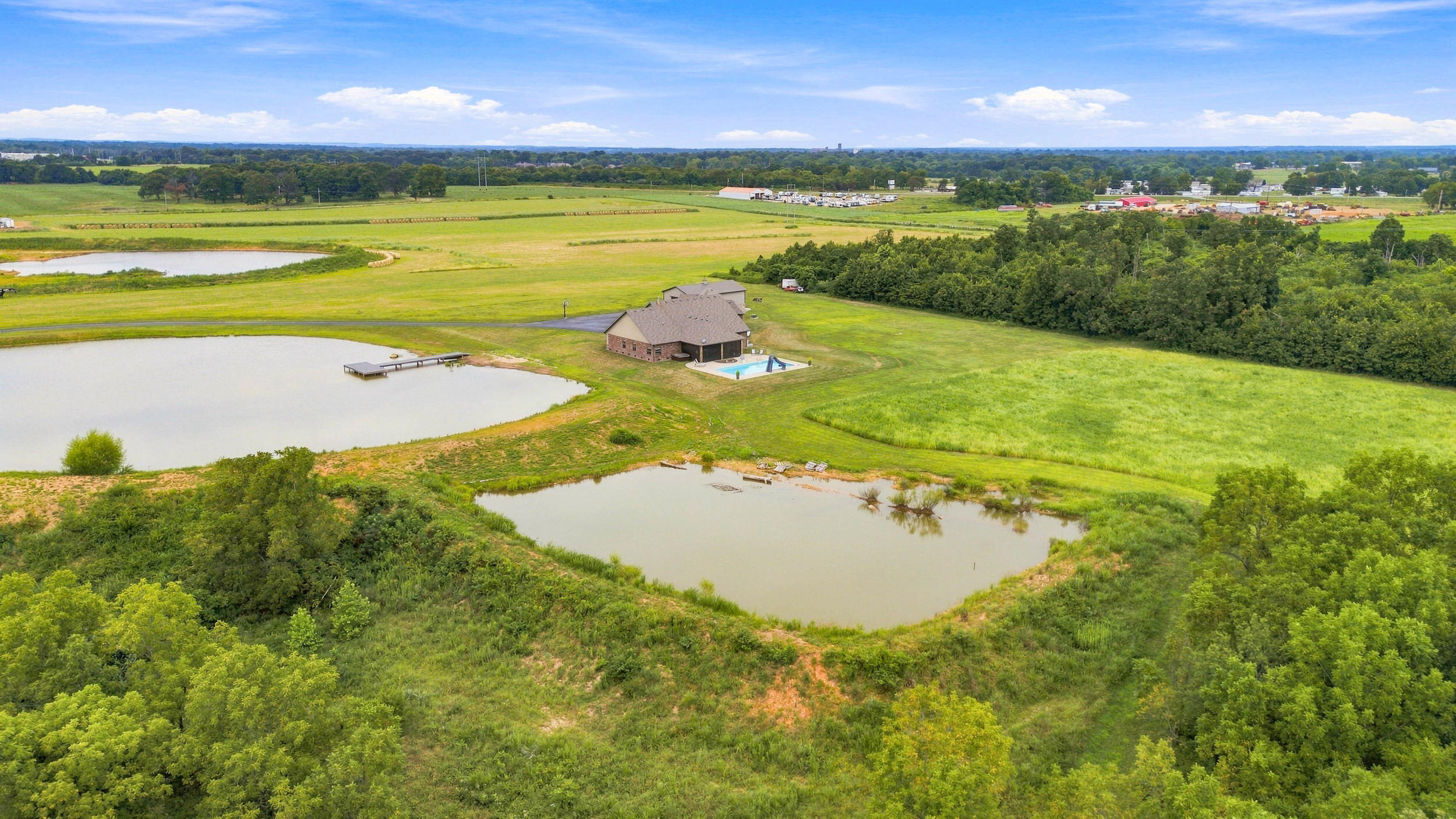 Photo 102 - Farm for sale – 22554  Lawrence 1200   Aurora, MO