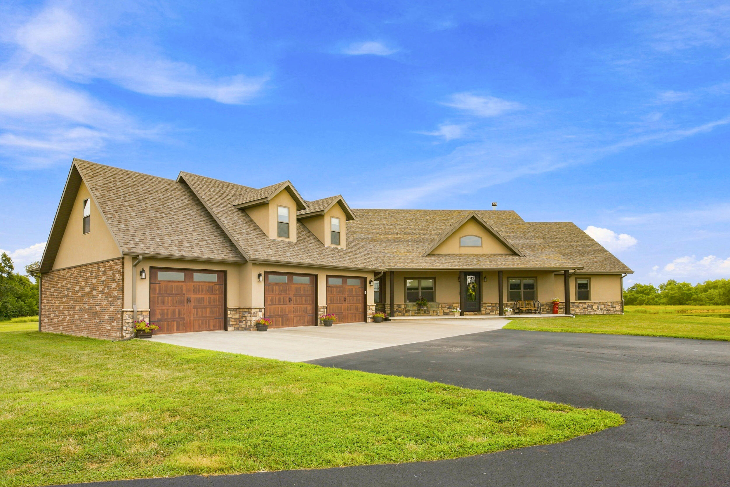 Photo 104 - Farm for sale – 22554  Lawrence 1200   Aurora, MO