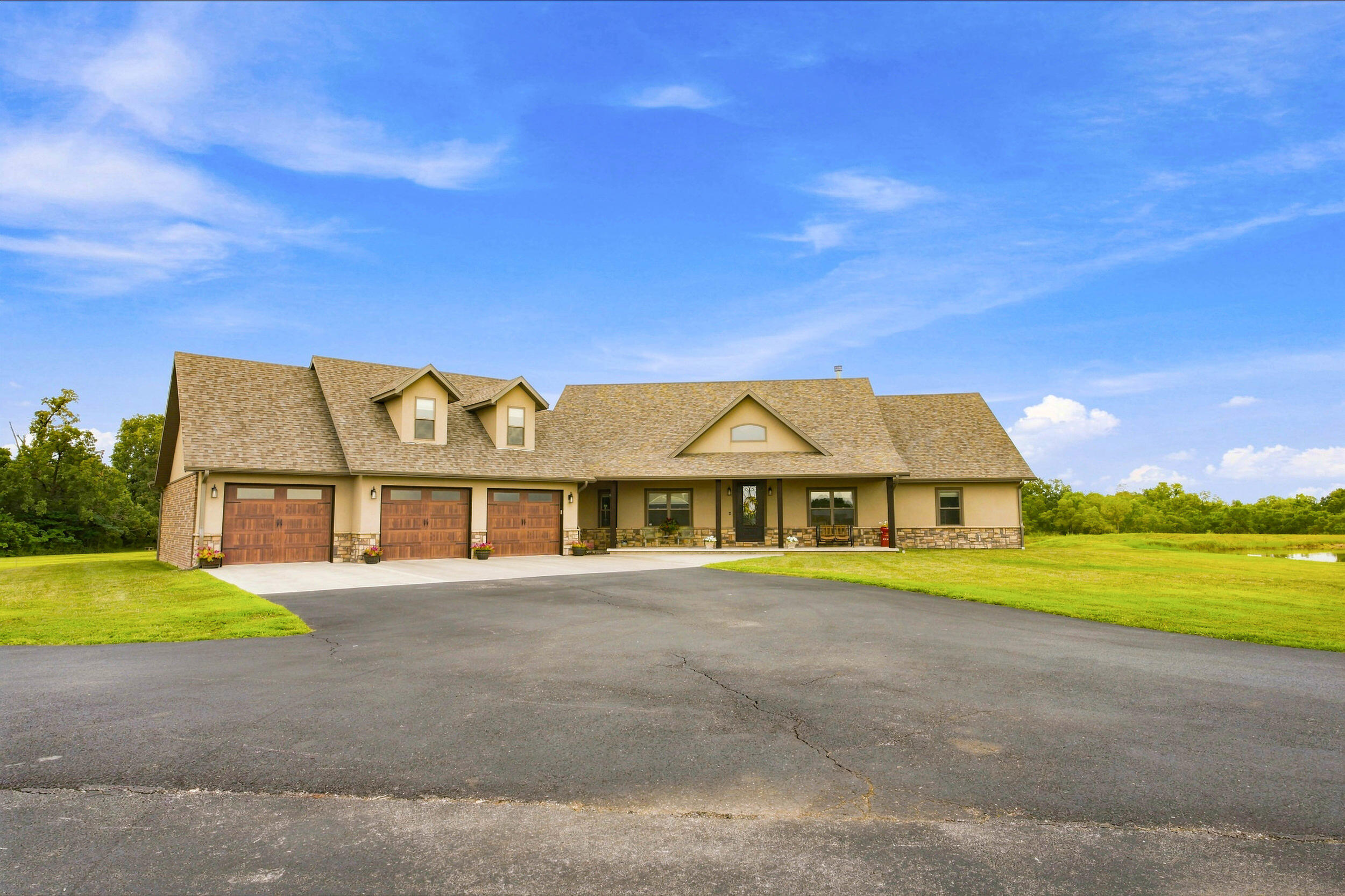 Photo 93 - Farm for sale – 22554  Lawrence 1200   Aurora, MO