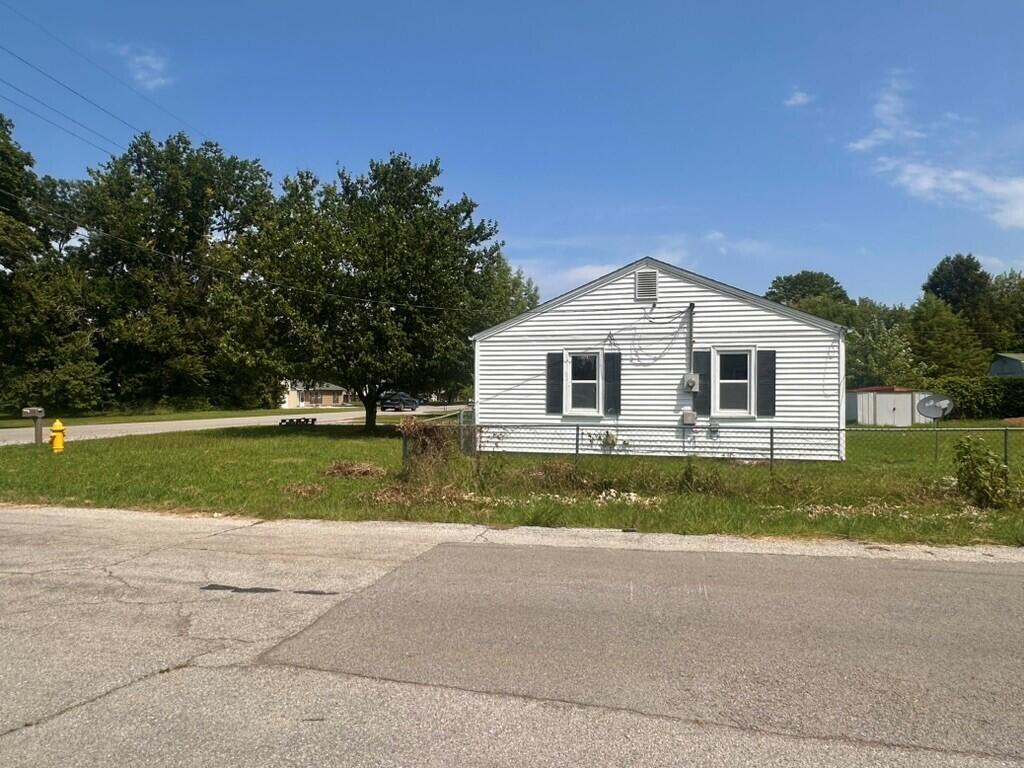 Photo 26 - Residential for sale – 1846  Hazel Avenue  Carthage, MO