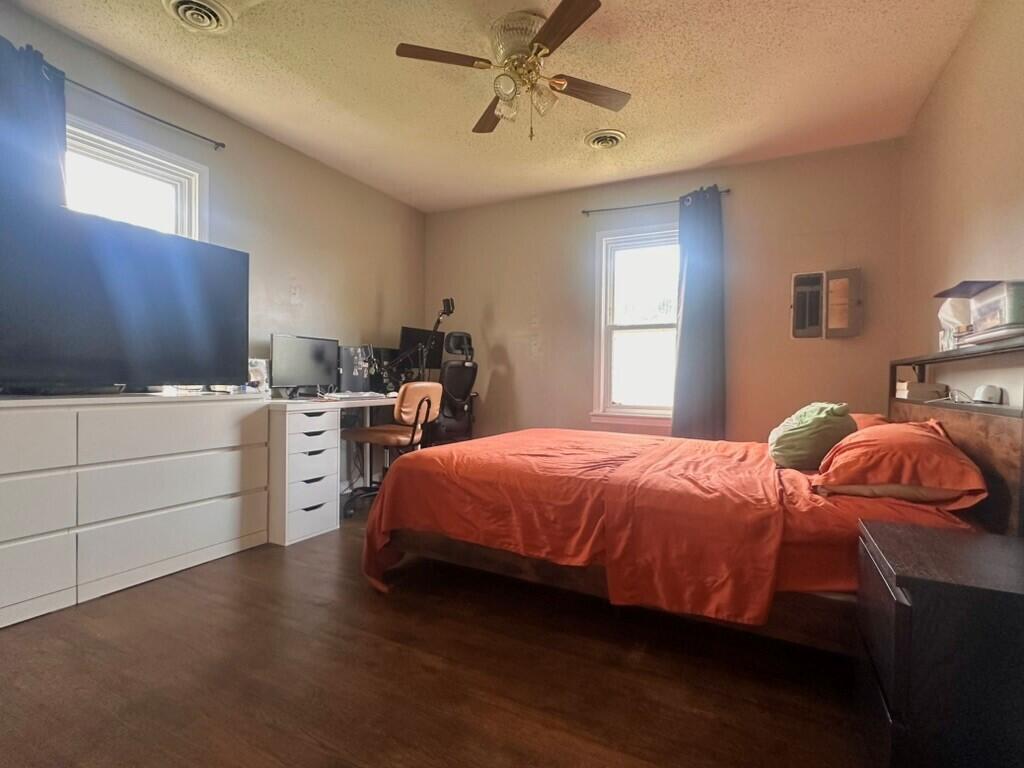 Photo 13 - Residential for sale – 1846  Hazel Avenue  Carthage, MO