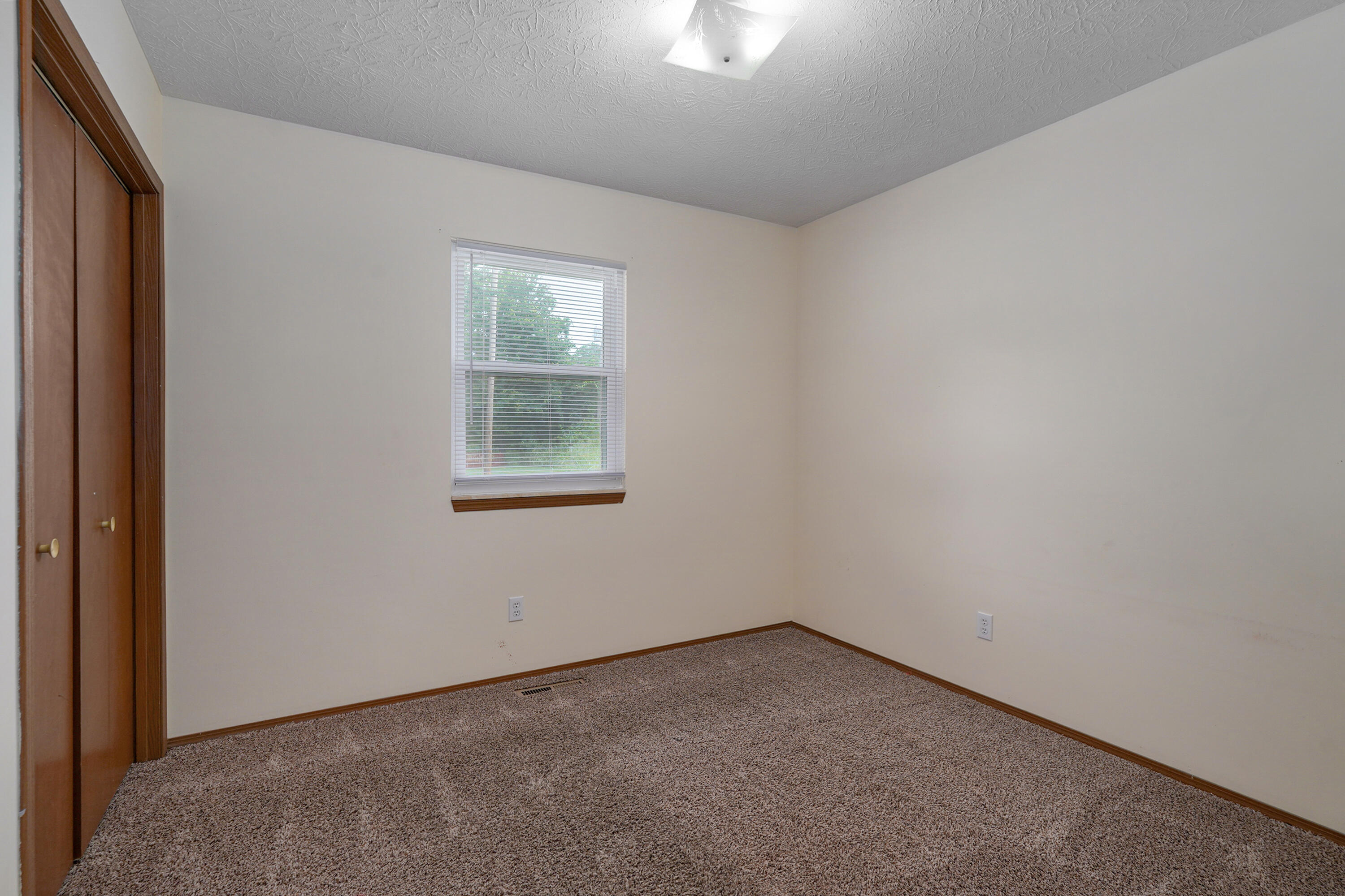Photo 18 - Residential for sale – 515 W Edgewood Street  Springfield, MO
