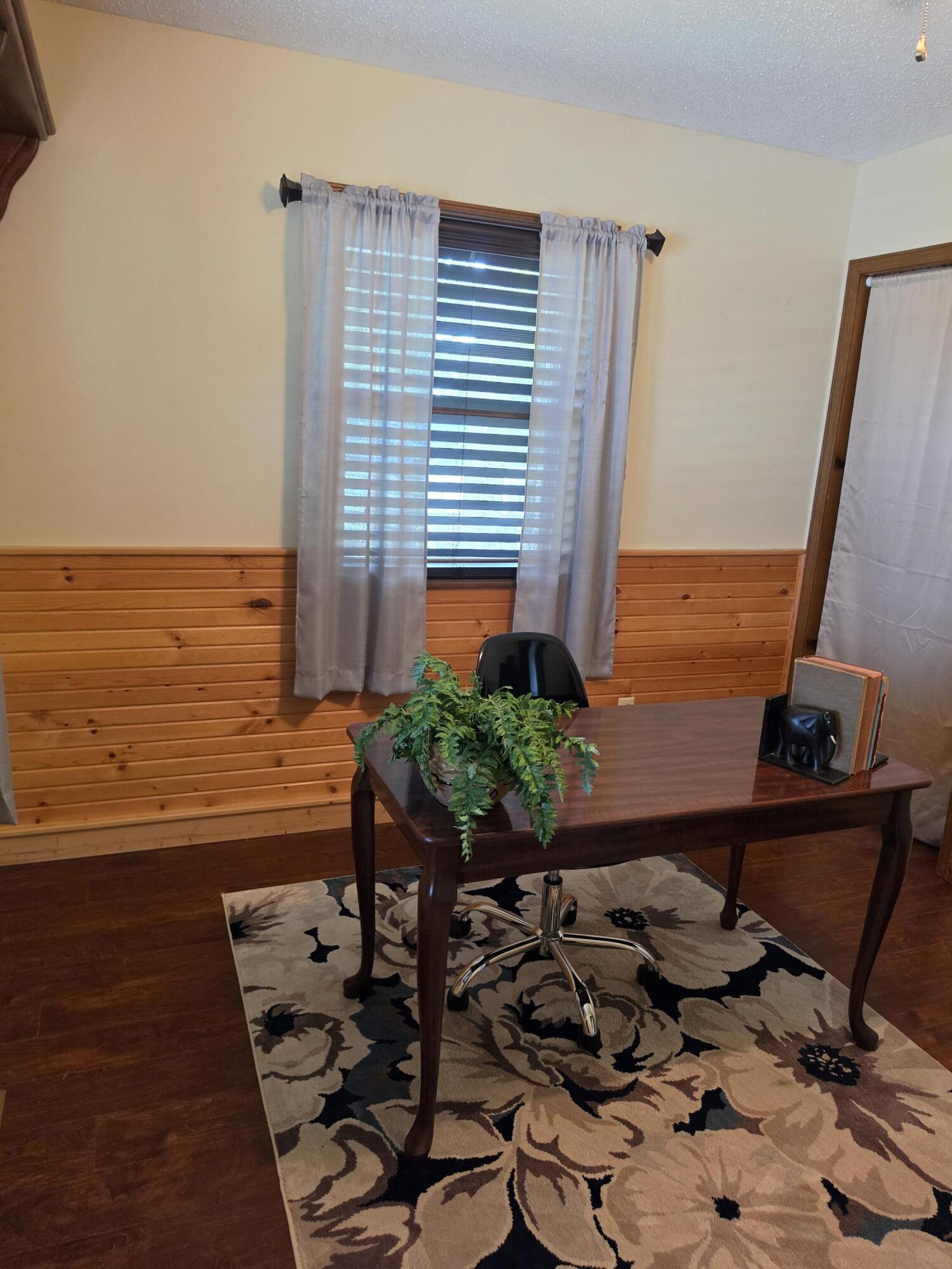 Photo 17 - Residential for sale – 557  Missouri 181   Gainesville, MO