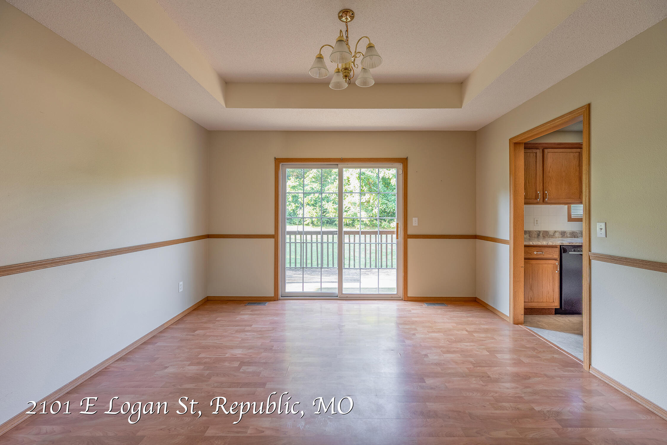 Photo 10 - Residential for sale – 2101 E Logan Street  Republic, MO