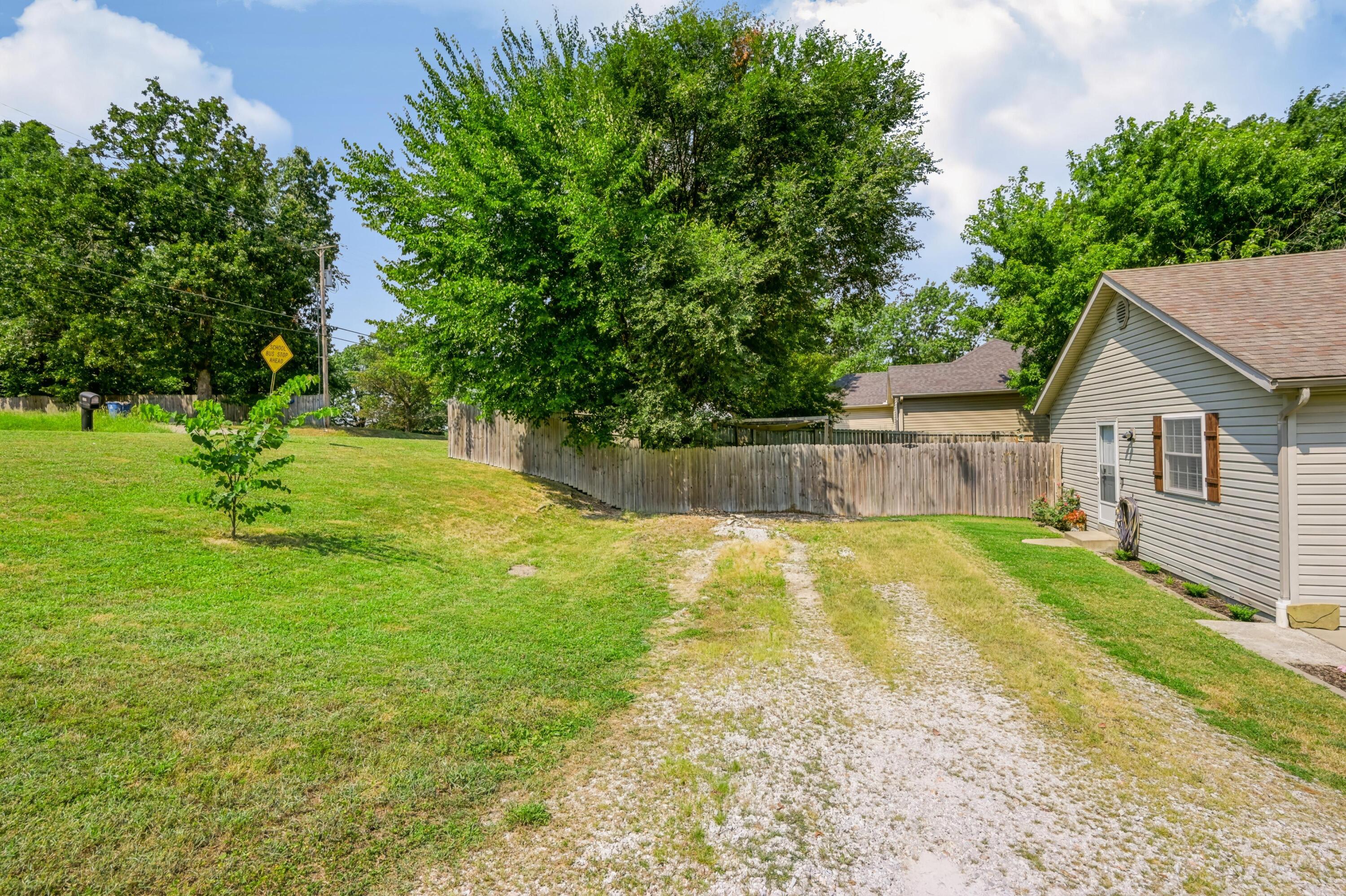 Photo 26 - Residential for sale – 2010  Sally Ann Avenue  Neosho, MO