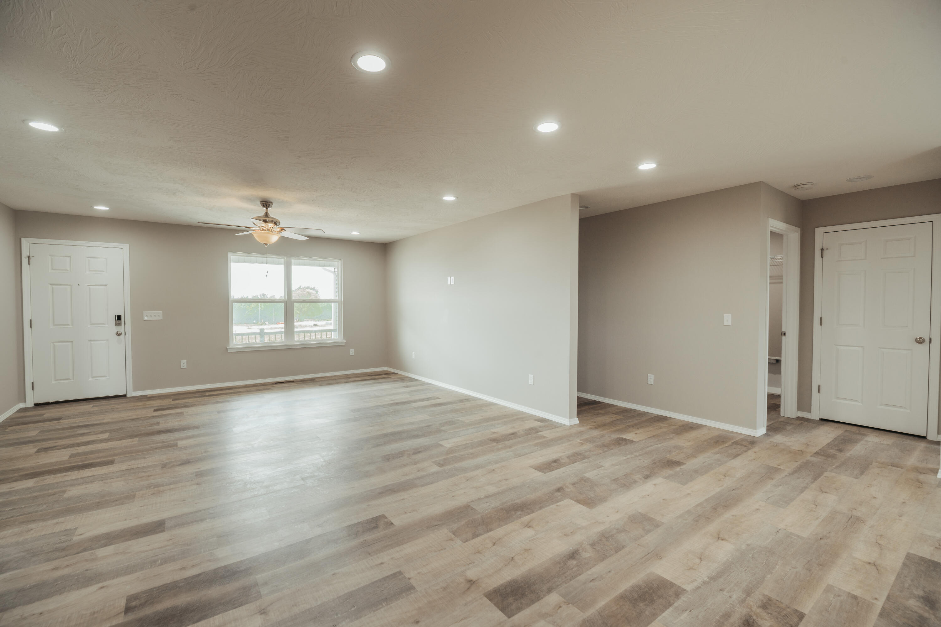 Photo 8 - Residential for sale – 1217 E Macon Street  Republic, MO