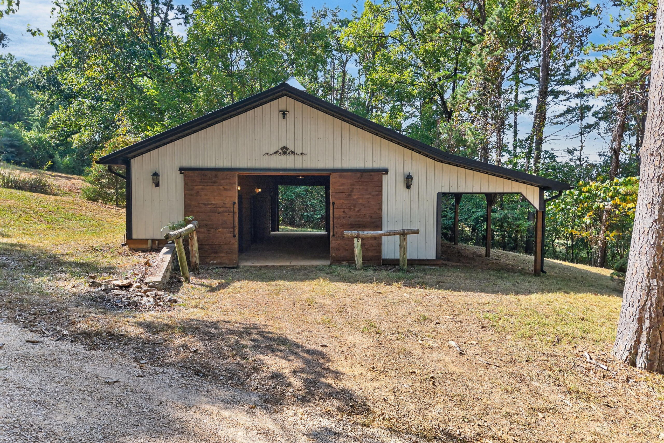 Photo 84 - Residential for sale – 20890  Thomas Lane  Winona, MO