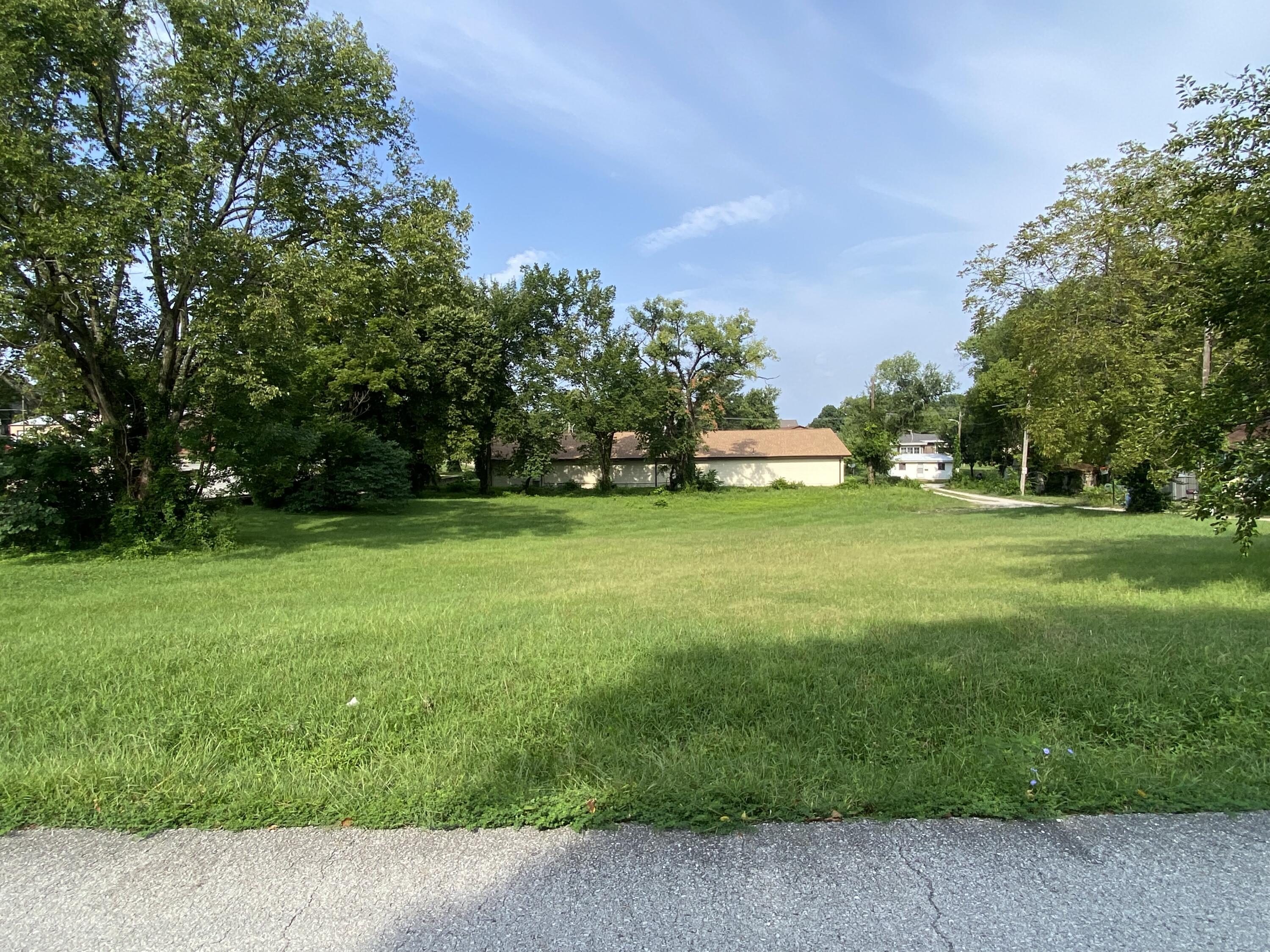Photo 39 - Commercial Sale for sale – 404 W Rolla Road  Salem, MO