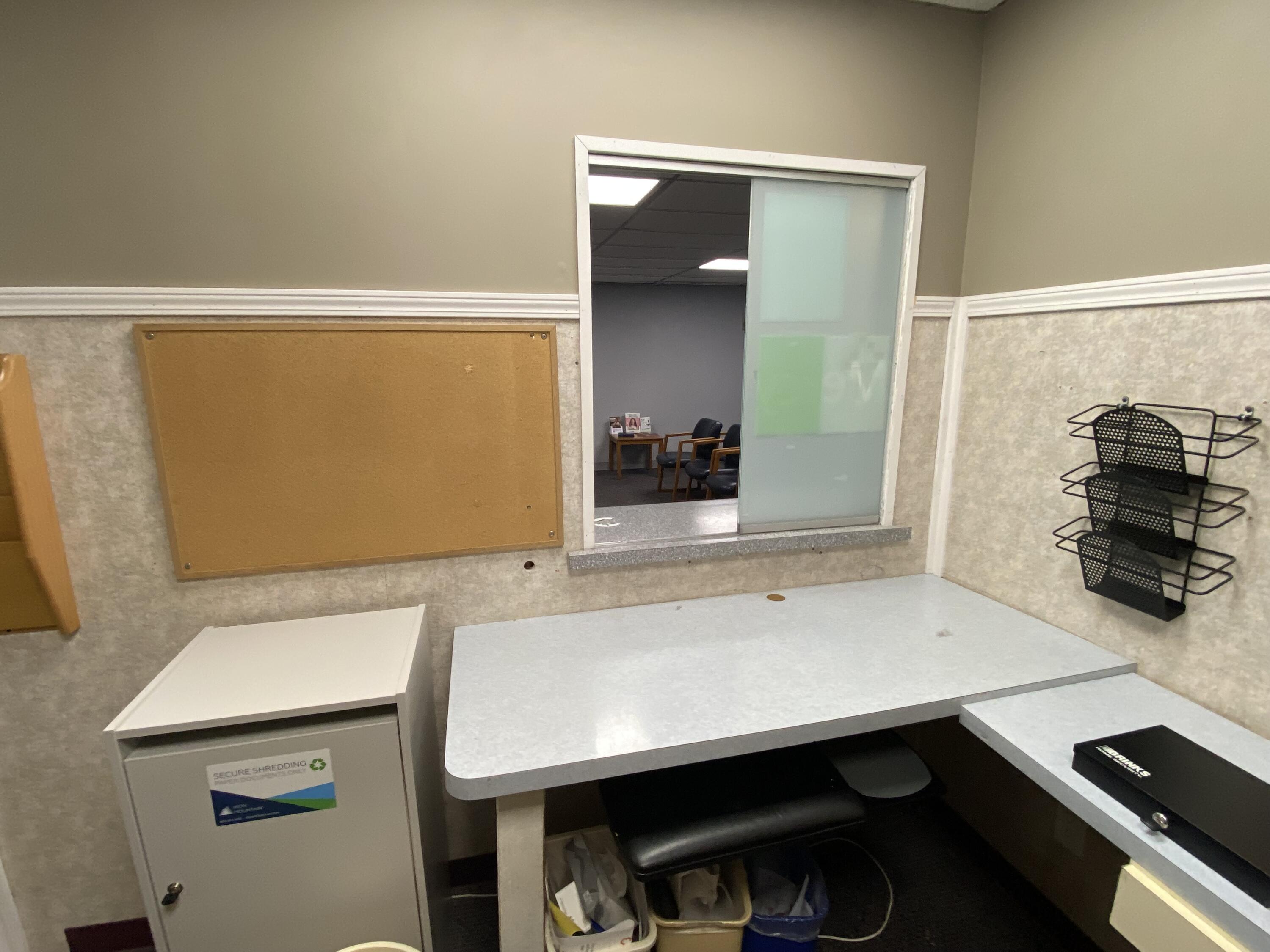 Photo 8 - Commercial Sale for sale – 404 W Rolla Road  Salem, MO