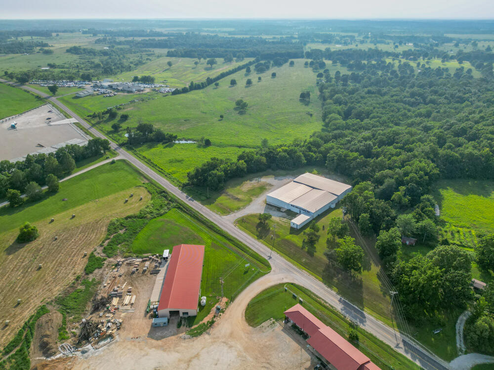 Photo 12 - Commercial Sale for sale – 20725  Highway W   Lebanon, MO