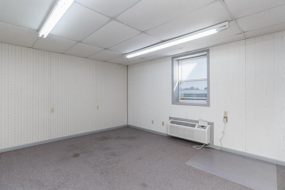 Photo 26 - Commercial Sale for sale – 20725  Highway W   Lebanon, MO