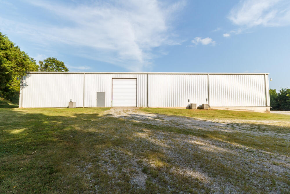 Photo 8 - Commercial Sale for sale – 20725  Highway W   Lebanon, MO