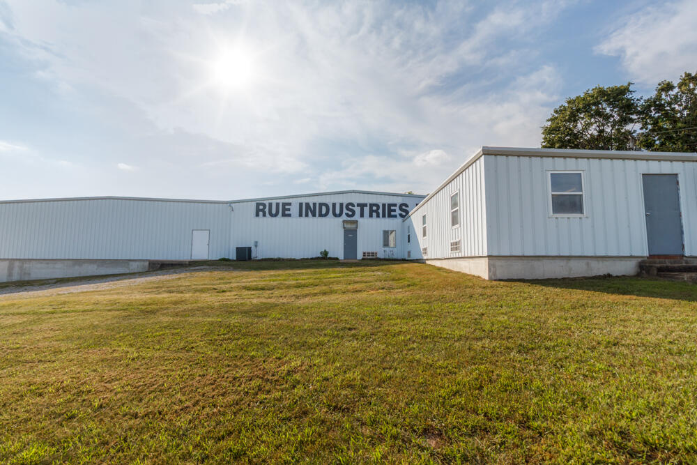 Photo 5 - Commercial Sale for sale – 20725  Highway W   Lebanon, MO