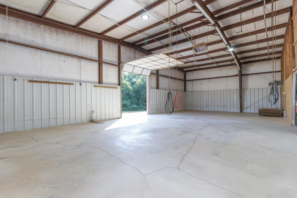Photo 22 - Commercial Sale for sale – 20725  Highway W   Lebanon, MO