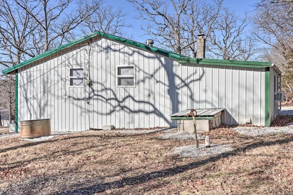 Photo 3 - Residential for sale – 3142  Fishin Hole Road  Flemington, MO