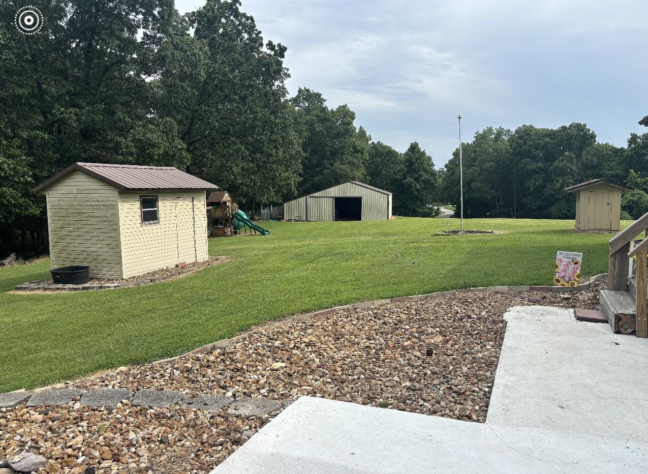 Photo 3 - Residential for sale – 30  Camp Yocum Road  Galena, MO