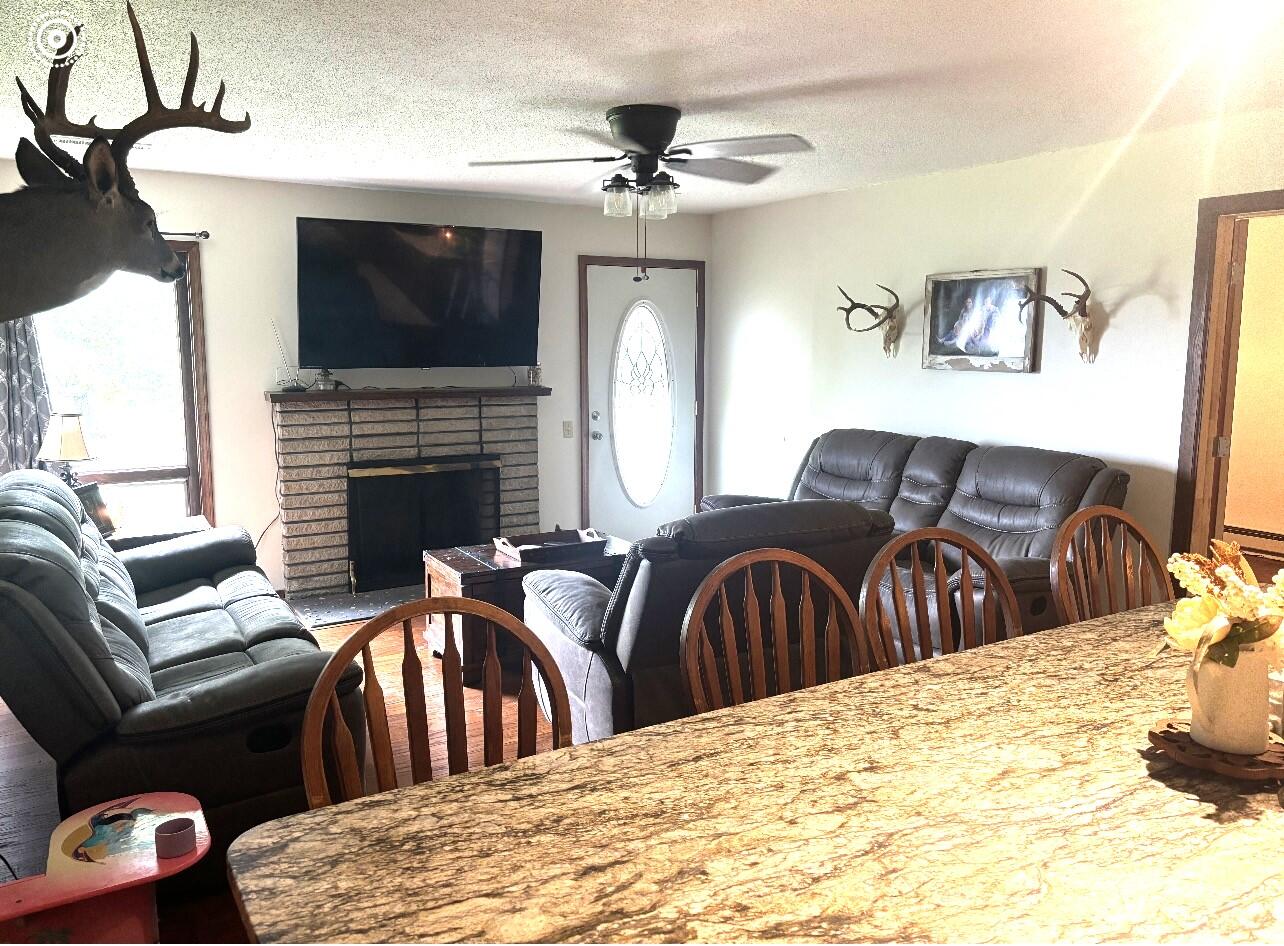 Photo 12 - Residential for sale – 30  Camp Yocum Road  Galena, MO