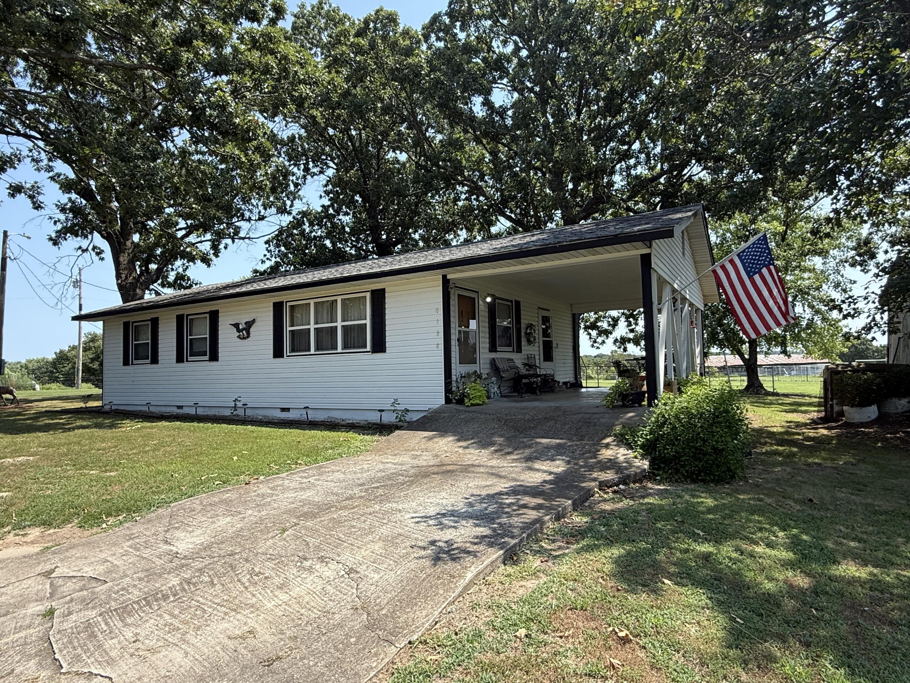 Photo 2 - Residential for sale – 4109  State Highway 90   Washburn, MO