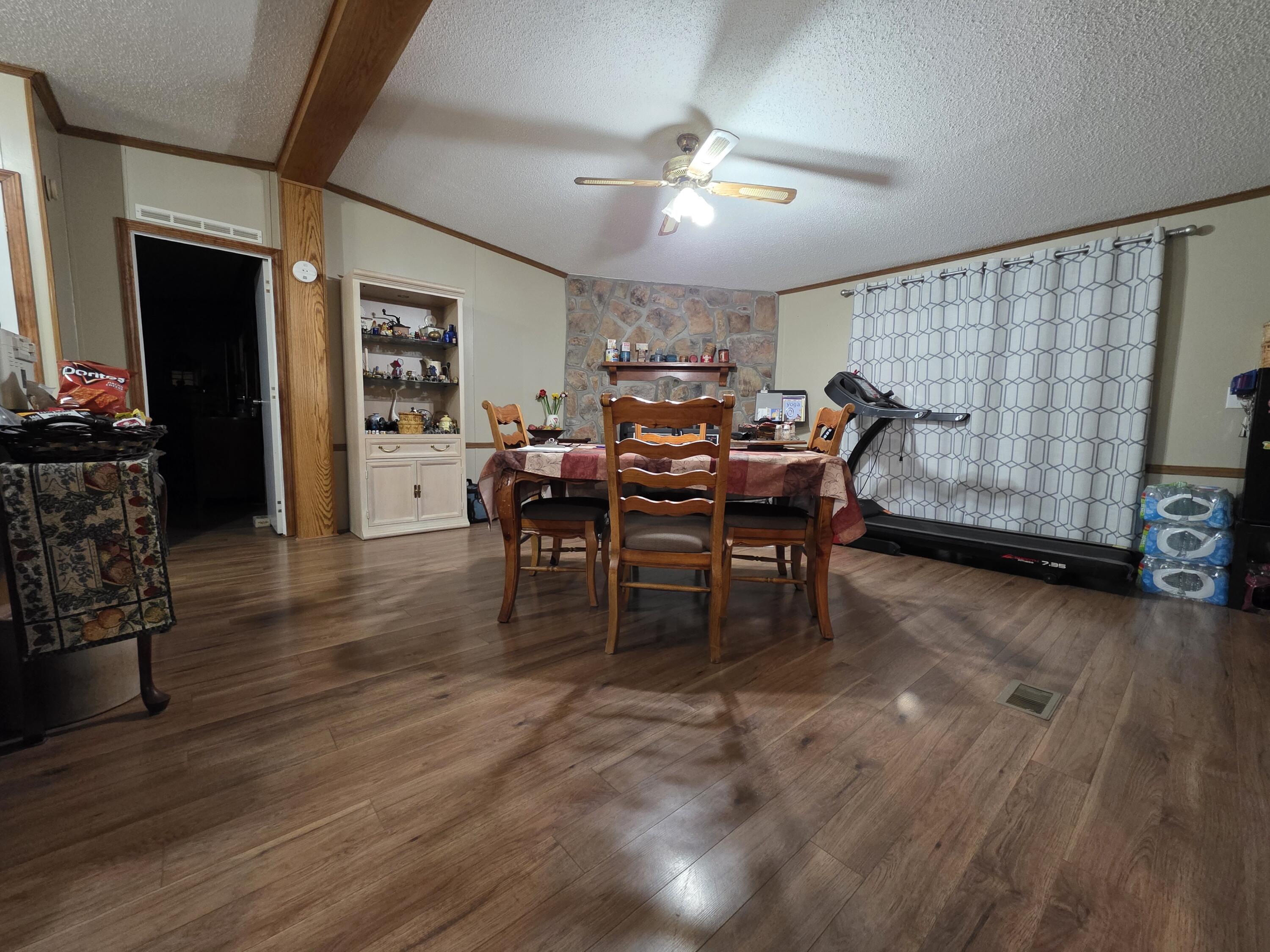 Photo 13 - Residential for sale – 17664  Locust Road  Neosho, MO