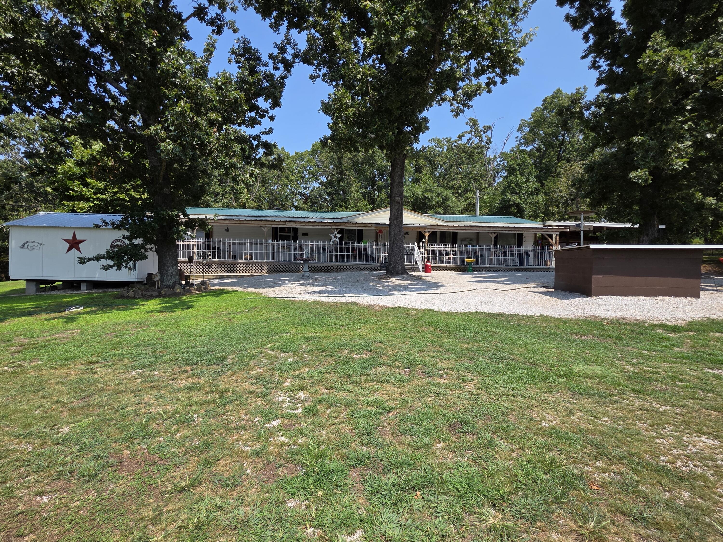 Photo 4 - Residential for sale – 17664  Locust Road  Neosho, MO