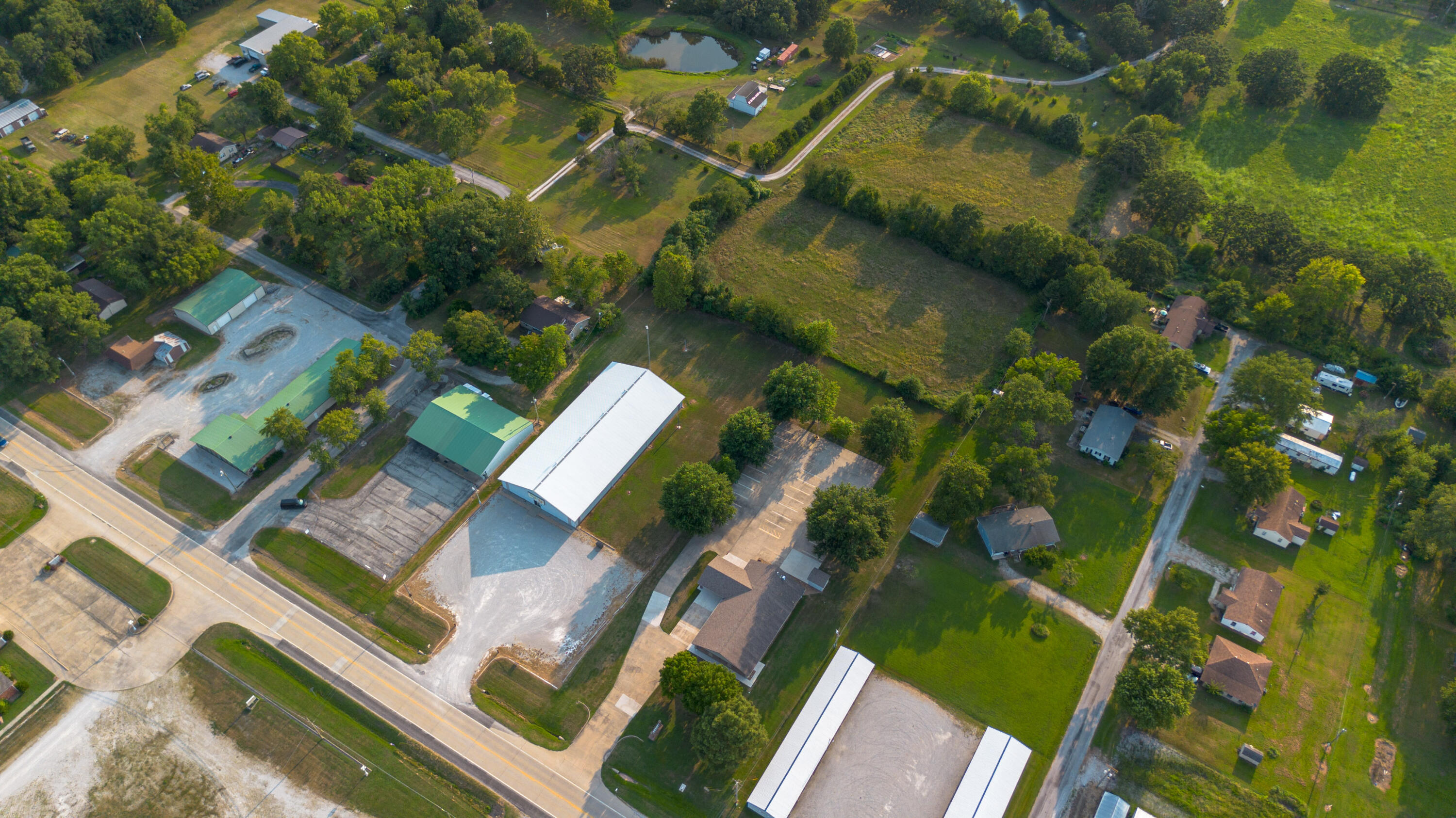 Photo 18 - Commercial Sale for sale – 3220 S Highway 32   El Dorado Springs, MO