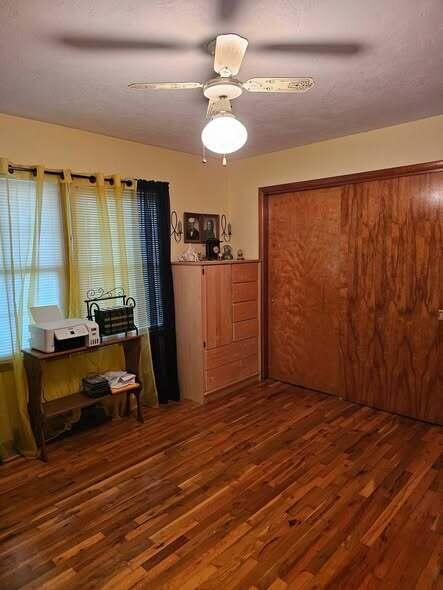 Photo 13 - Residential for sale – 108 W Alice Street  Mt Vernon, MO