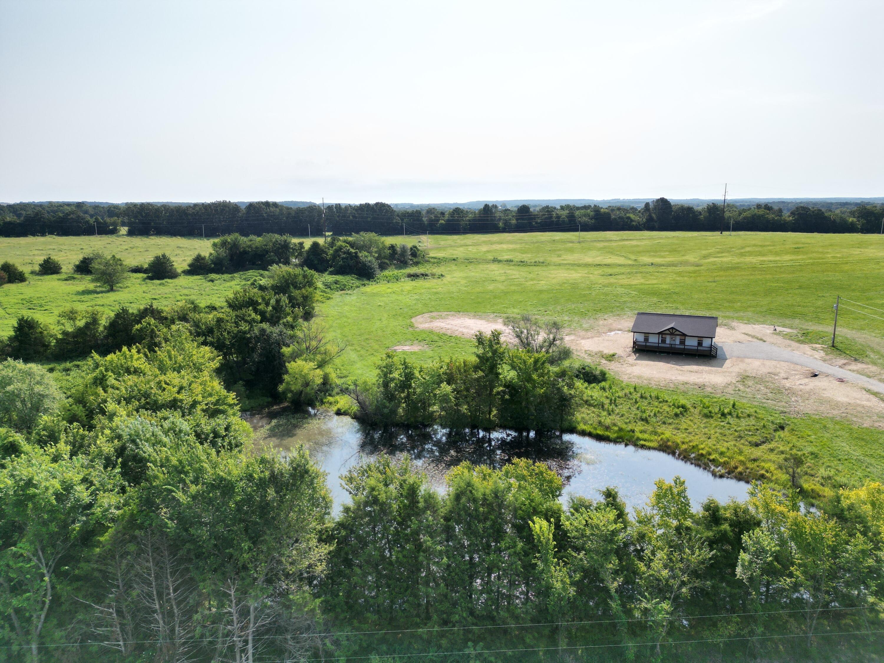 Photo 8 - Residential for sale – 192 S Crossway Road  Marshfield, MO