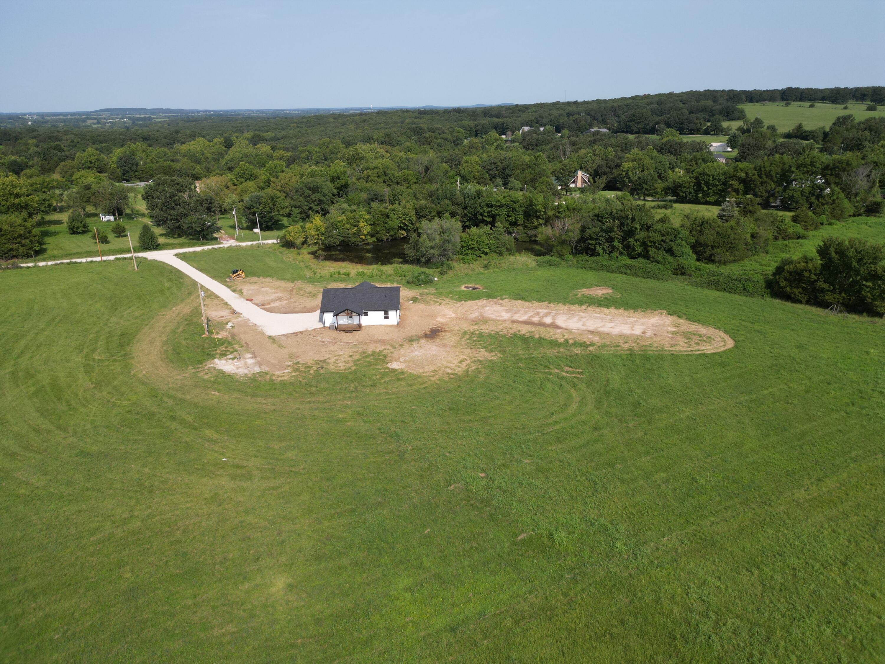 Photo 9 - Residential for sale – 192 S Crossway Road  Marshfield, MO