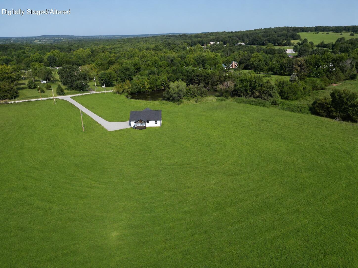 Photo 3 - Residential for sale – 192 S Crossway Road  Marshfield, MO