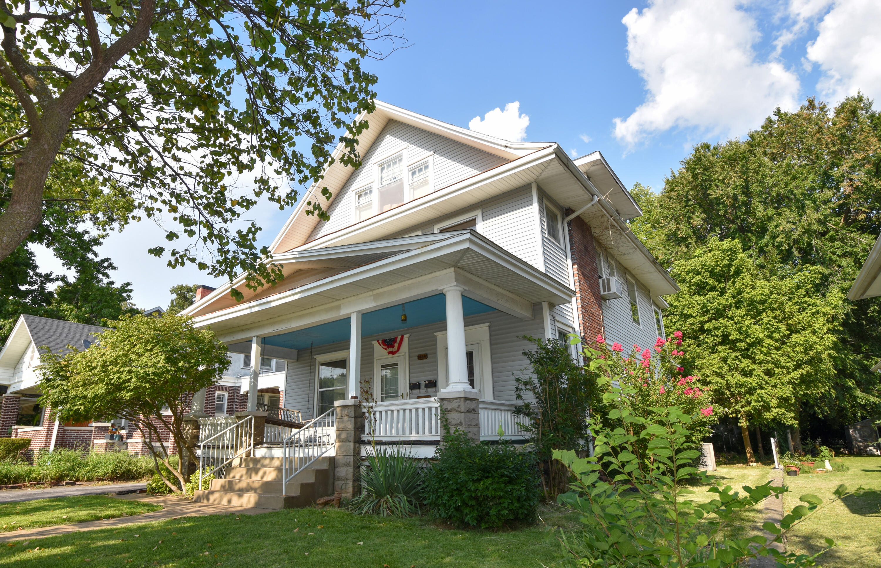 Photo 3 - Residential for sale – 1464 N Washington Avenue  Springfield, MO