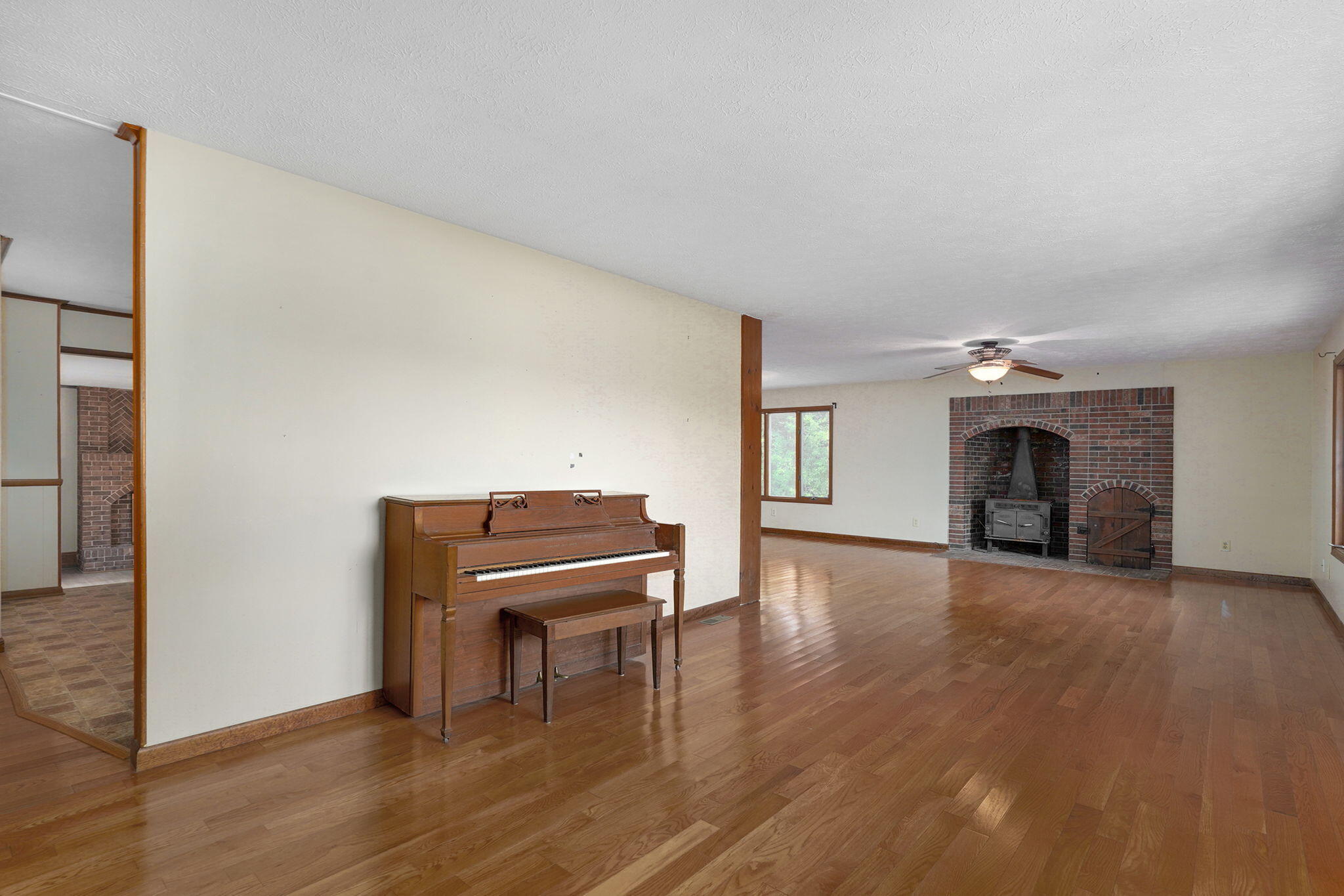 Photo 7 - Residential for sale – 3060 E Gasconade Street  Springfield, MO