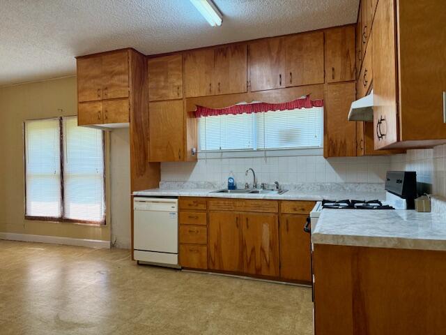 Photo 10 - Residential for sale – 204 E East 3rd Street  Mountain View, MO