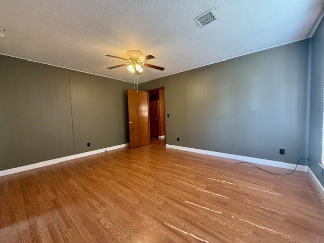 Photo 14 - Residential for sale – 204 E East 3rd Street  Mountain View, MO