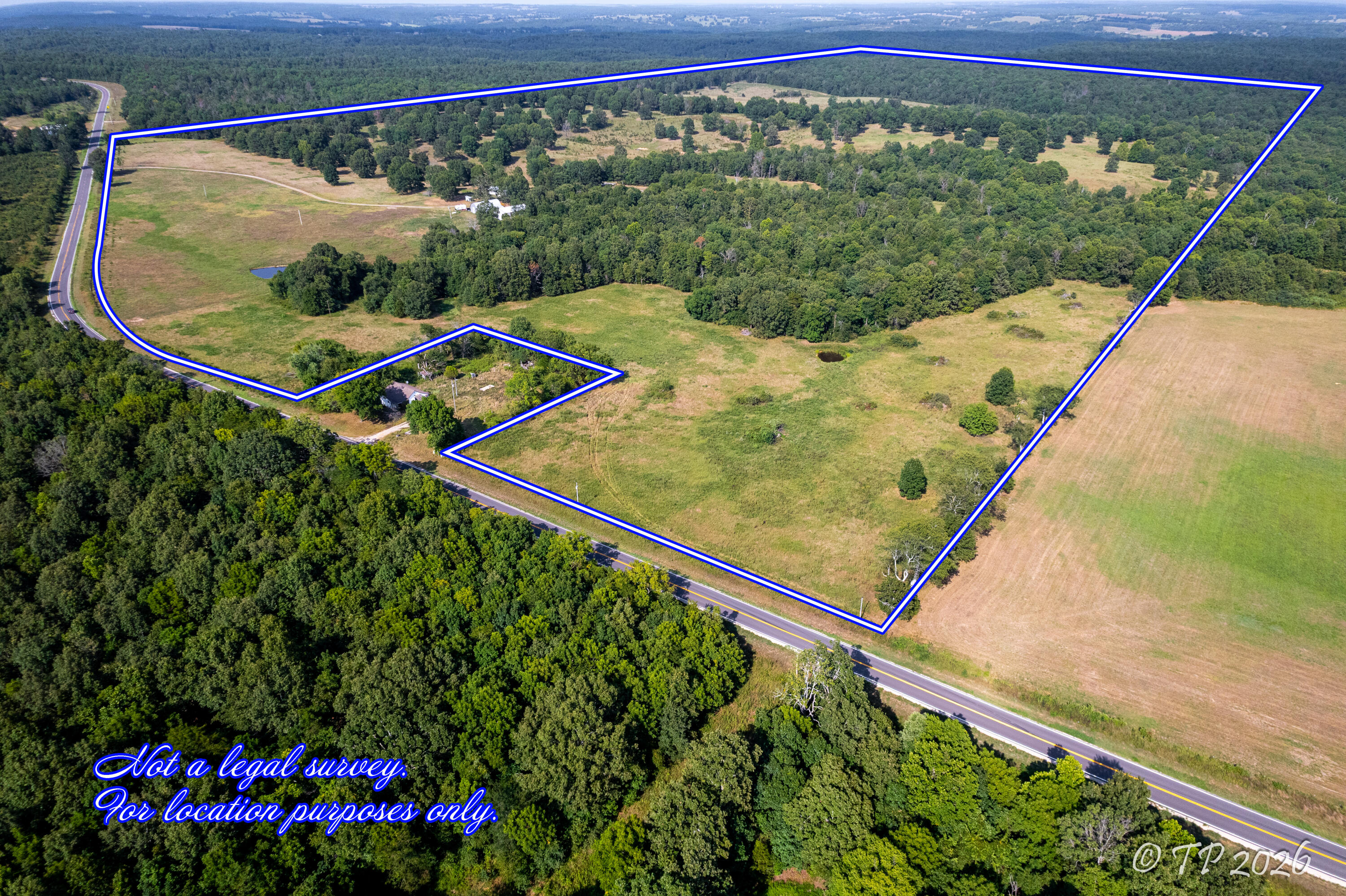 Photo 2 - Farm for sale – 13916  State Route 17   West Plains, MO