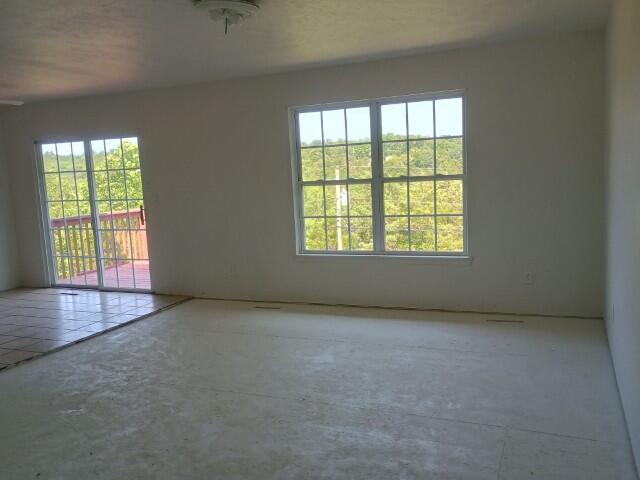 Photo 4 - Residential for sale – 310  White River Mountain   Hollister, MO