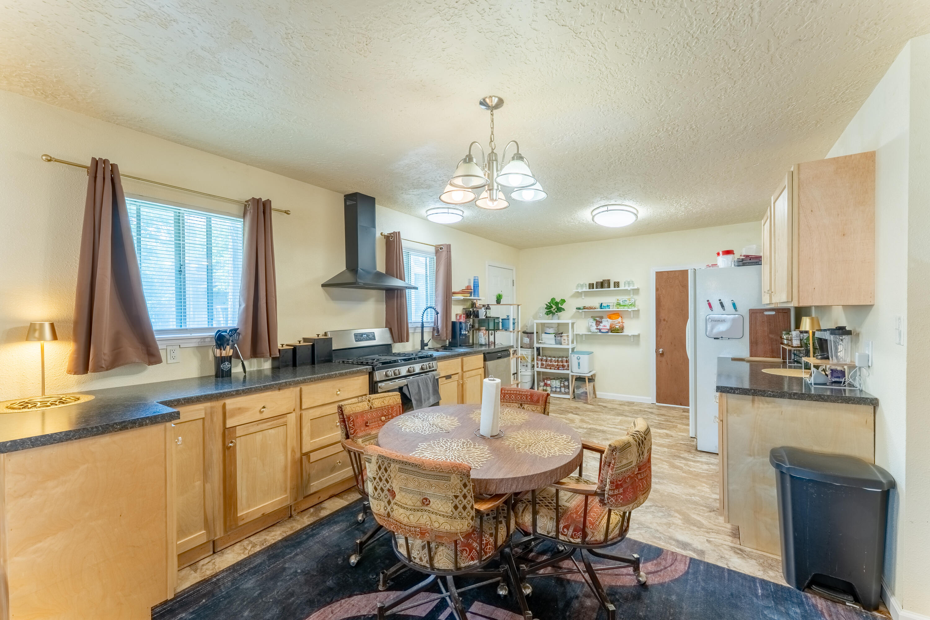 Photo 6 - Residential for sale – 1437 W Central Street  Springfield, MO