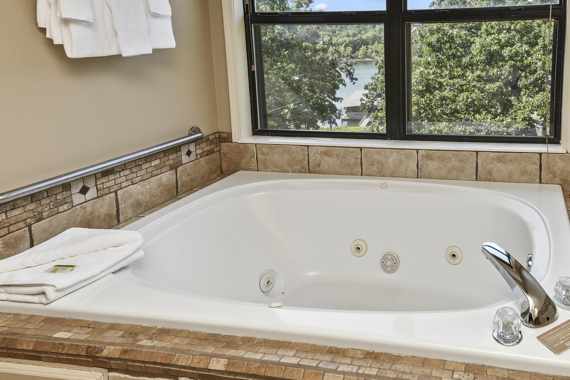 Photo 23 - Residential for sale – 302  Stillwater Trail  Branson, MO
