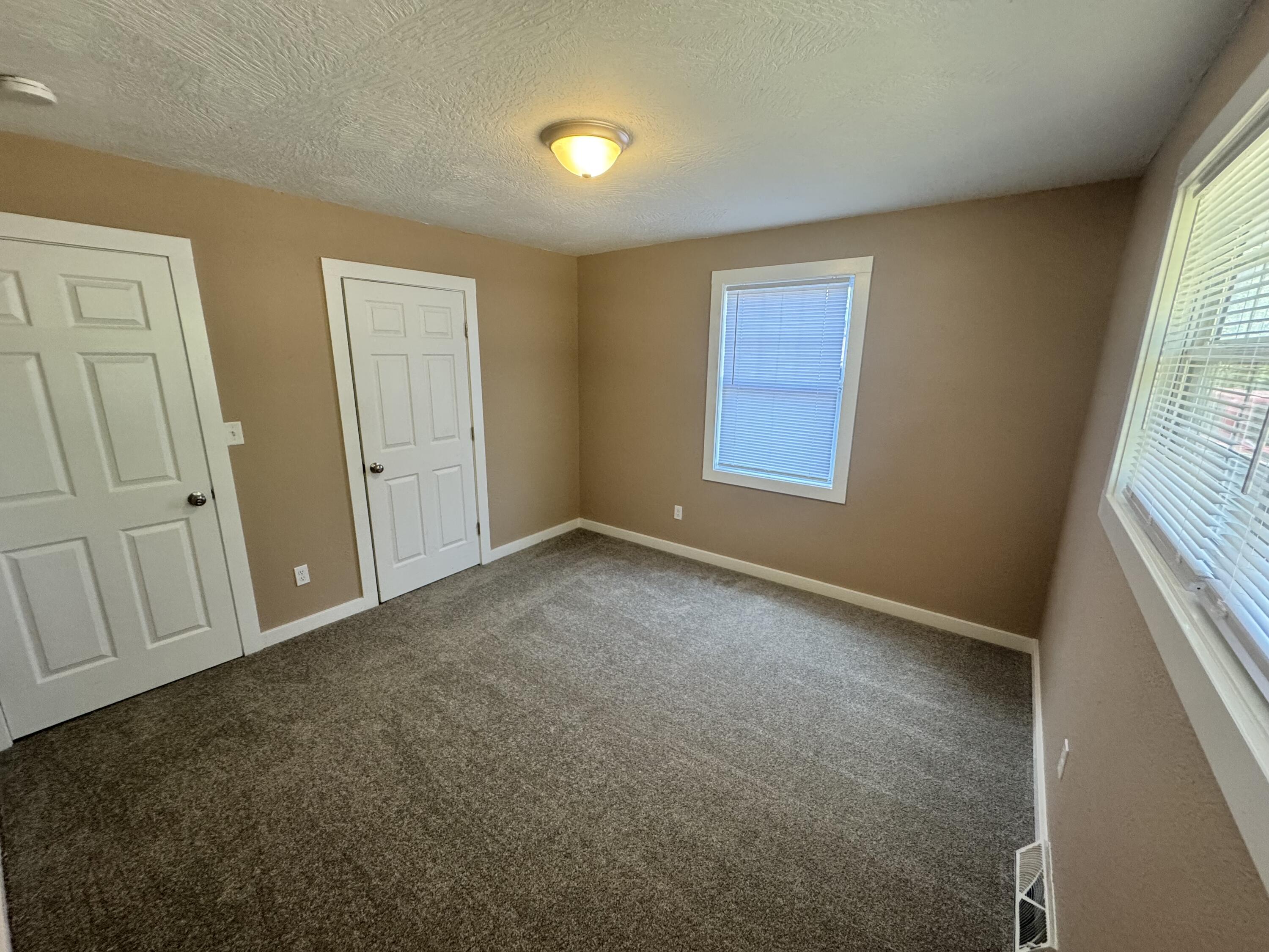 Photo 17 - Residential for sale – 2908 W Scott Street  Springfield, MO