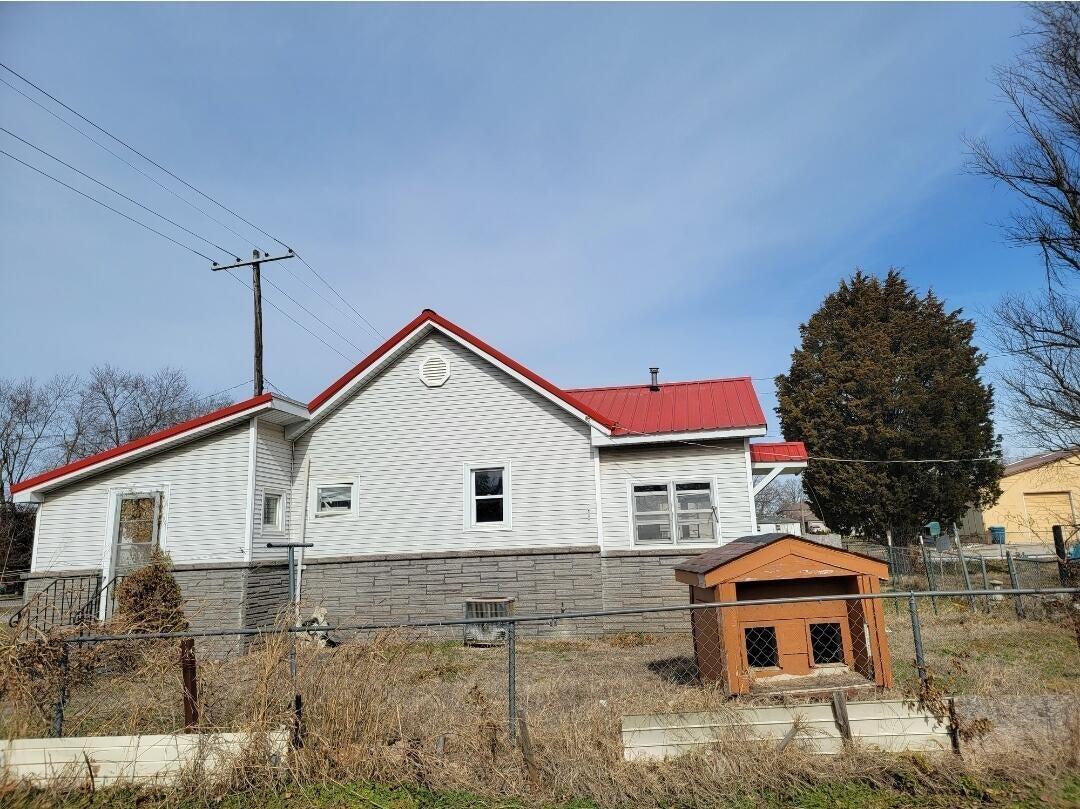Photo 21 - Residential for sale – 1401 E Broadway Street  Monett, MO