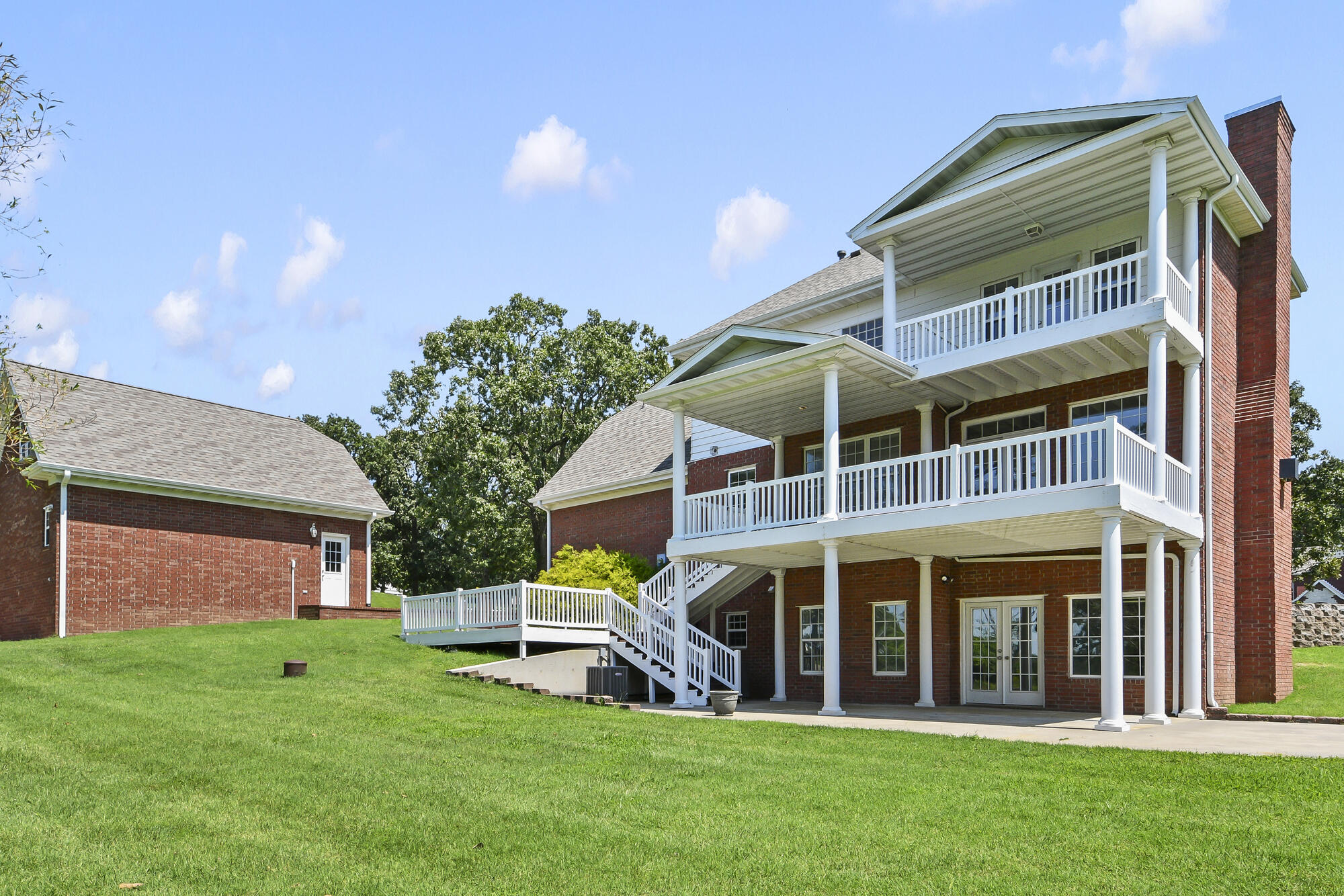 Photo 22 - Residential for sale – 1419  Briarwood Dr. Drive  Marshfield, MO