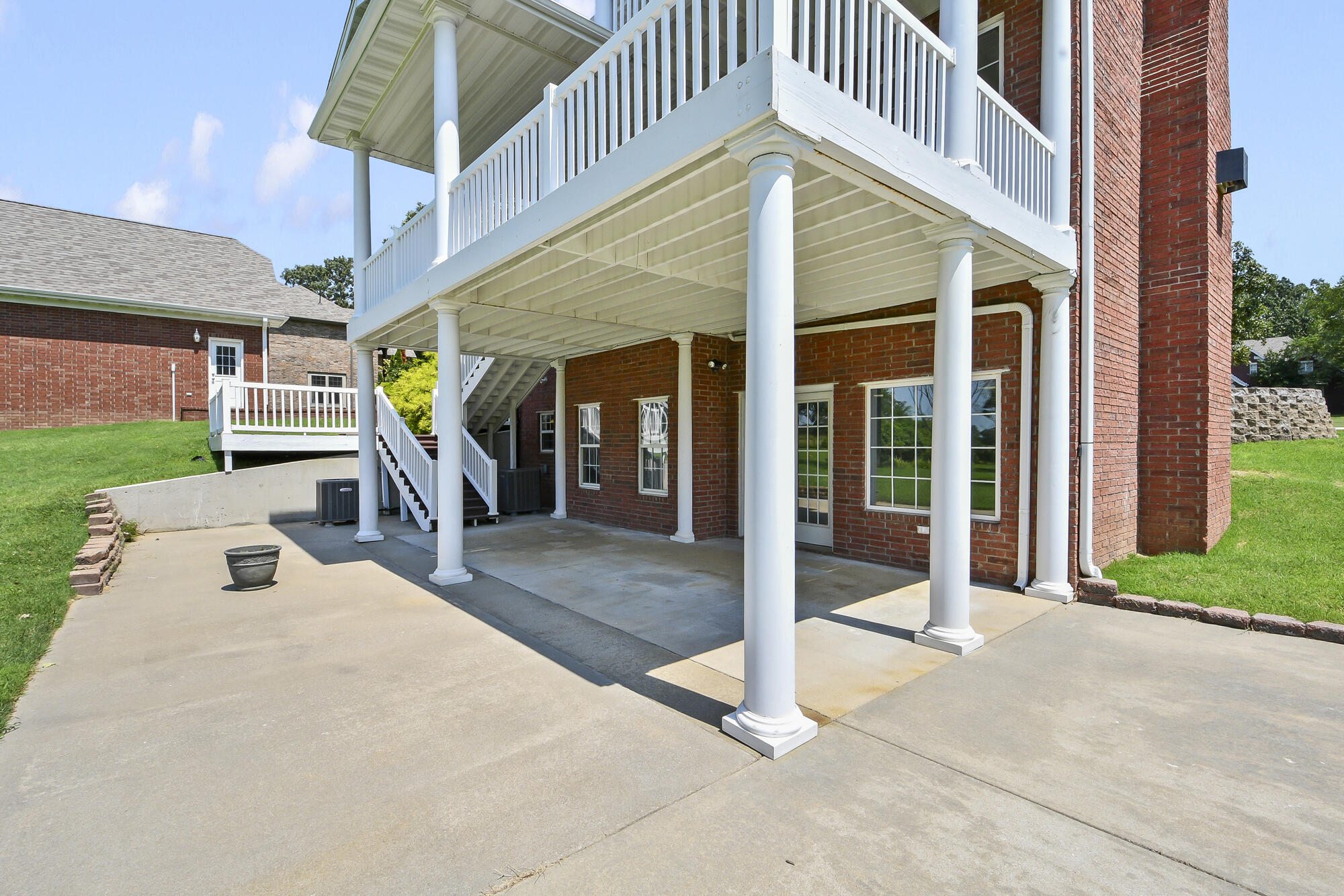 Photo 21 - Residential for sale – 1419  Briarwood Dr. Drive  Marshfield, MO