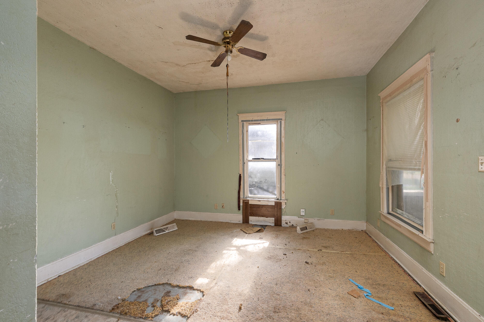 Photo 8 - Residential for sale – 1717 W Atlantic Street  Springfield, MO
