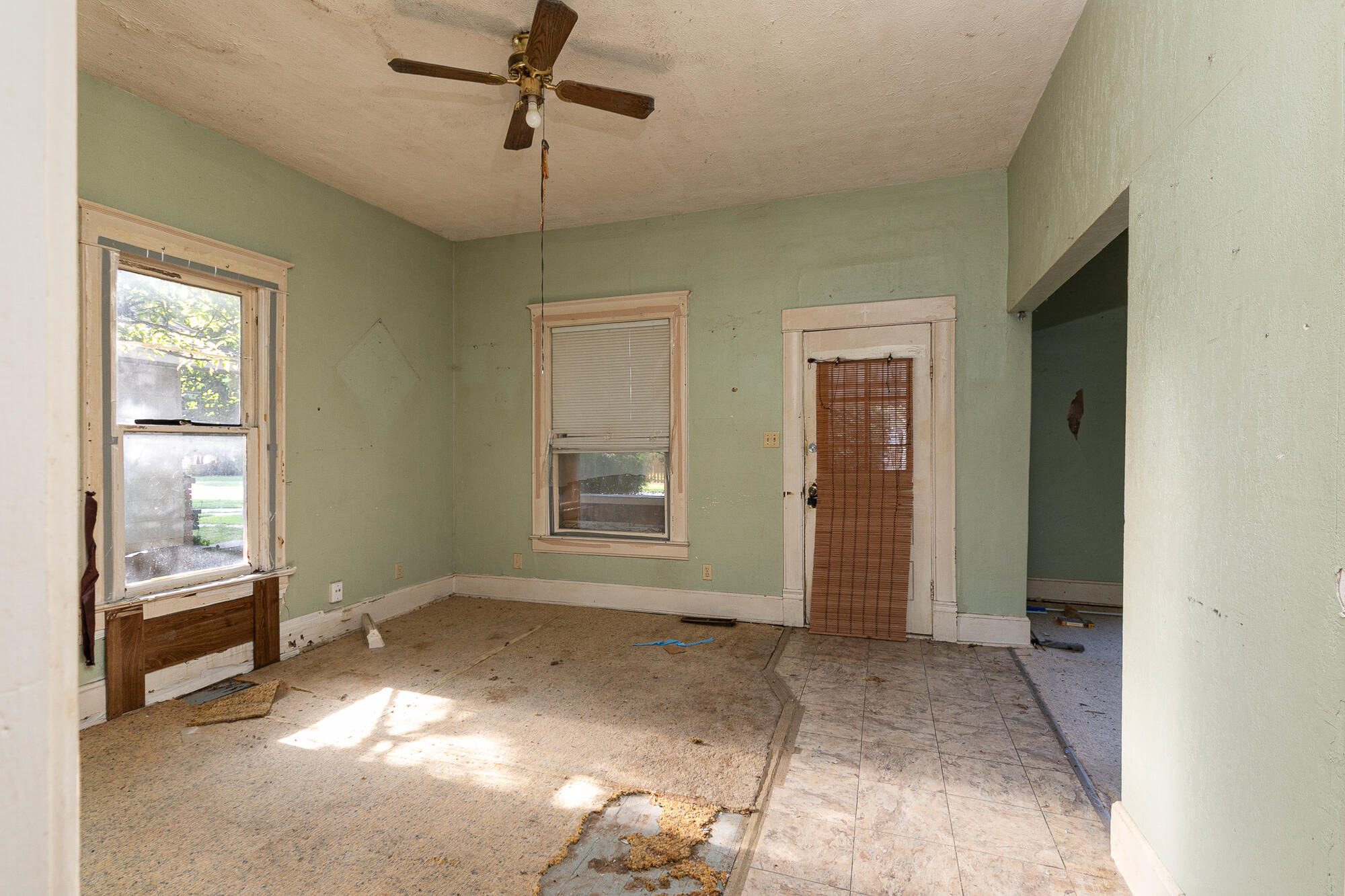 Photo 6 - Residential for sale – 1717 W Atlantic Street  Springfield, MO