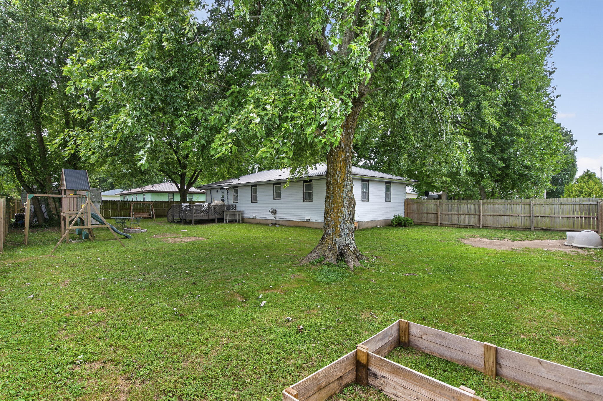 Photo 22 - Residential for sale – 106 S Hodge Street  Seymour, MO