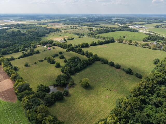 Photo 3 - Residential for sale – 2904 N Farm Road 123   Springfield, MO