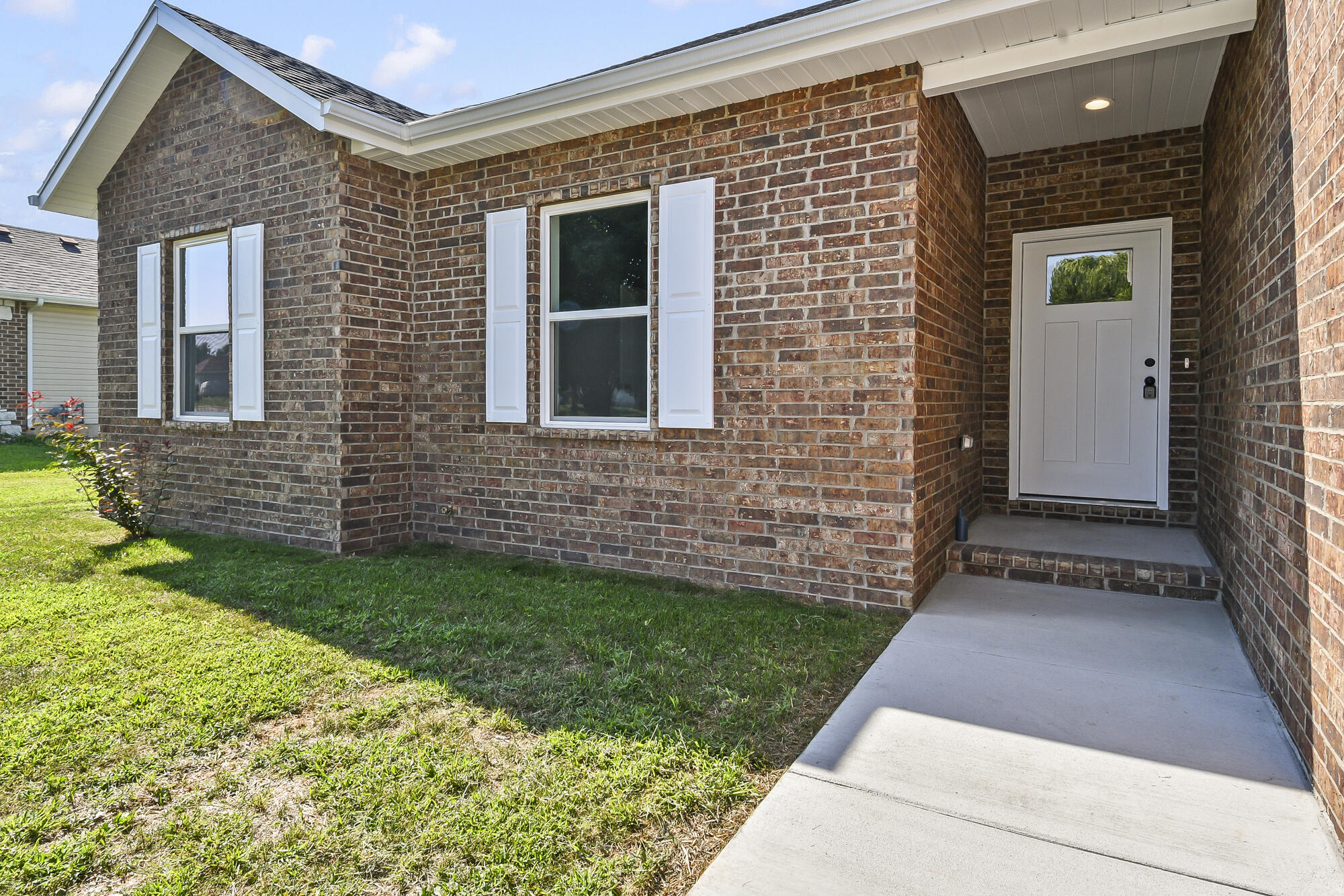 Photo 2 - Residential for sale – 510  Pine Street  Willard, MO